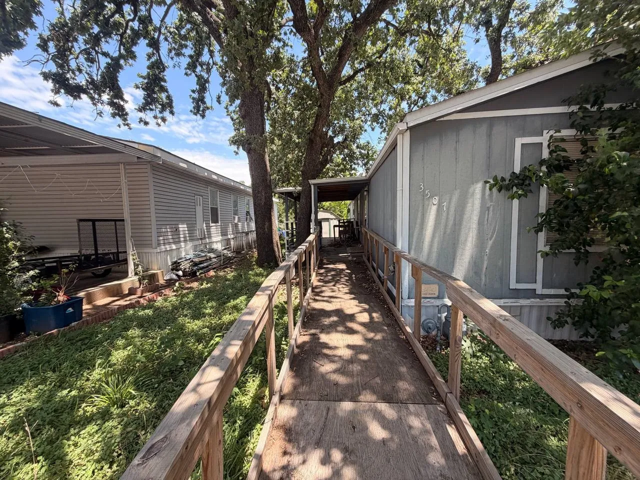 Manufactured Home For Sale in Dallas County , 3507 Wilton Terrace 114, Grand Prairie, Texas 75060, 2 Bedrooms, 2 Bathrooms, Garage spaces, 1,056 Sqft, built in 1988, Price $105,000, mls#21335890, Real Estate Agent in Grand Prairie, Homes For Sale in Dallas county, Homes For Sale in Grand Prairie, Realtor in Grand Prairie Texas, Real Estate Brokerage Independent Realty Texas, Luminita Cordes Realtor