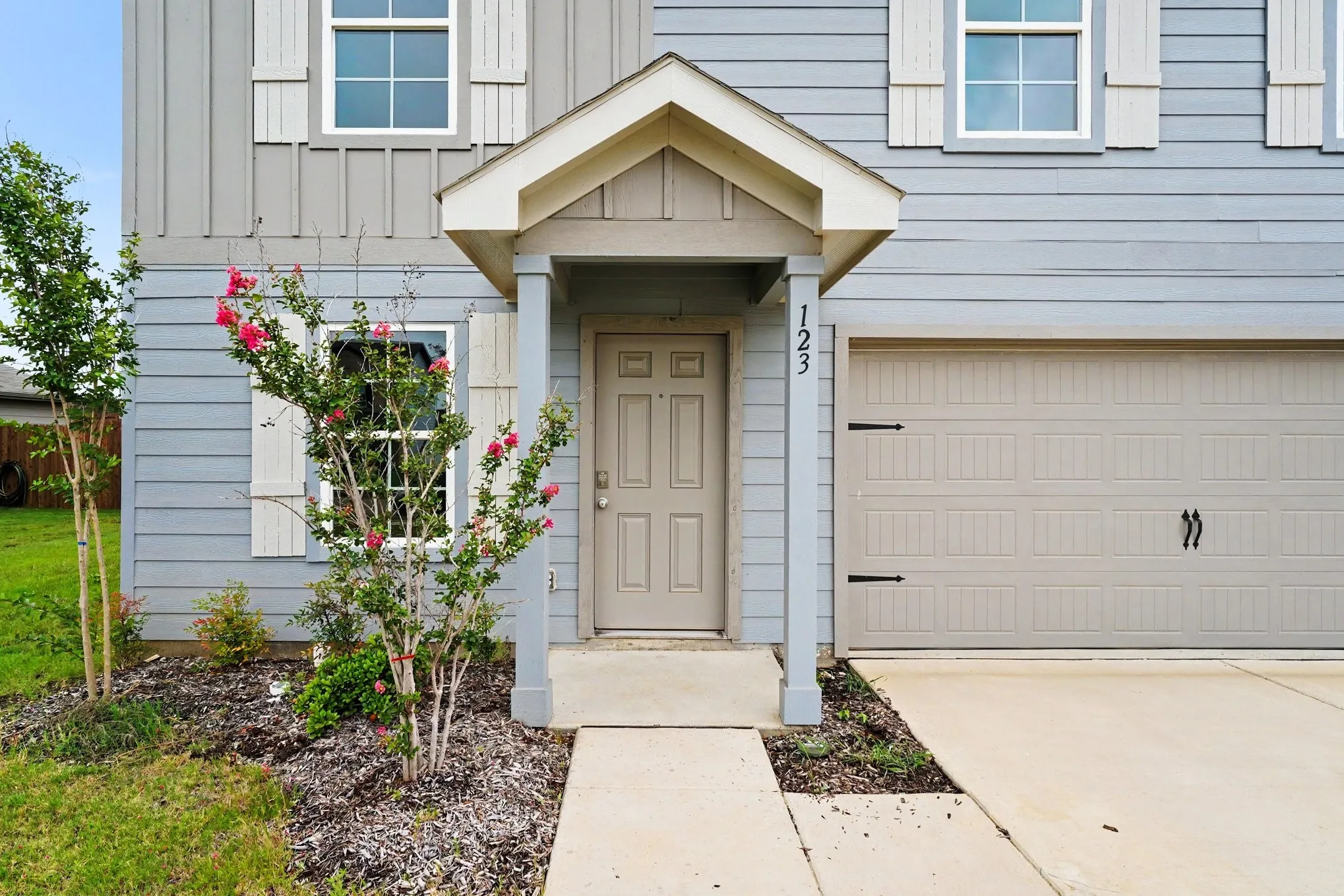 Single Family Residence For Sale in Johnson County , 123 Cooper Drive, Cleburne, Texas 76031, 4 Bedroom, 3 Bathroom, 2 Garage spaces, 2,203 Sqft, built in 2025, mls#21332597, Real Estate Agent in Cleburne, Homes For Sale in Johnson county, Homes For Sale in Cleburne, Realtor in Cleburne Texas, Real Estate Brokerage Independent Realty Texas, Luminita Cordes Realtor