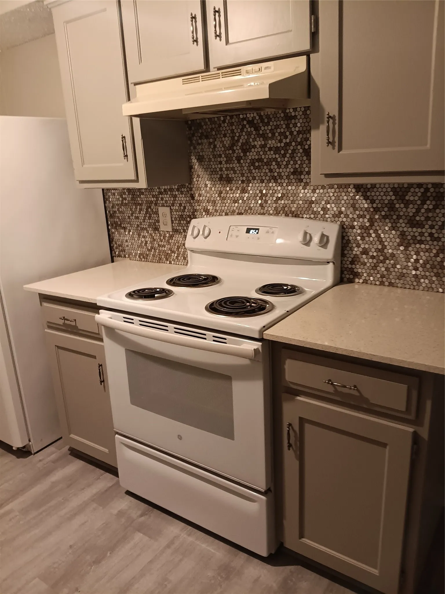 Single Family Residence For Sale in Tarrant County , 3618 Wentworth Drive, Arlington, Texas 76001, 3 Bedroom, 2 Bathroom, 2 Garage spaces, 1,116 Sqft, built in 1983, mls#21335916, Real Estate Agent in Arlington, Homes For Sale in Tarrant county, Homes For Sale in Arlington, Realtor in Arlington Texas, Real Estate Brokerage Independent Realty Texas, Luminita Cordes Realtor
