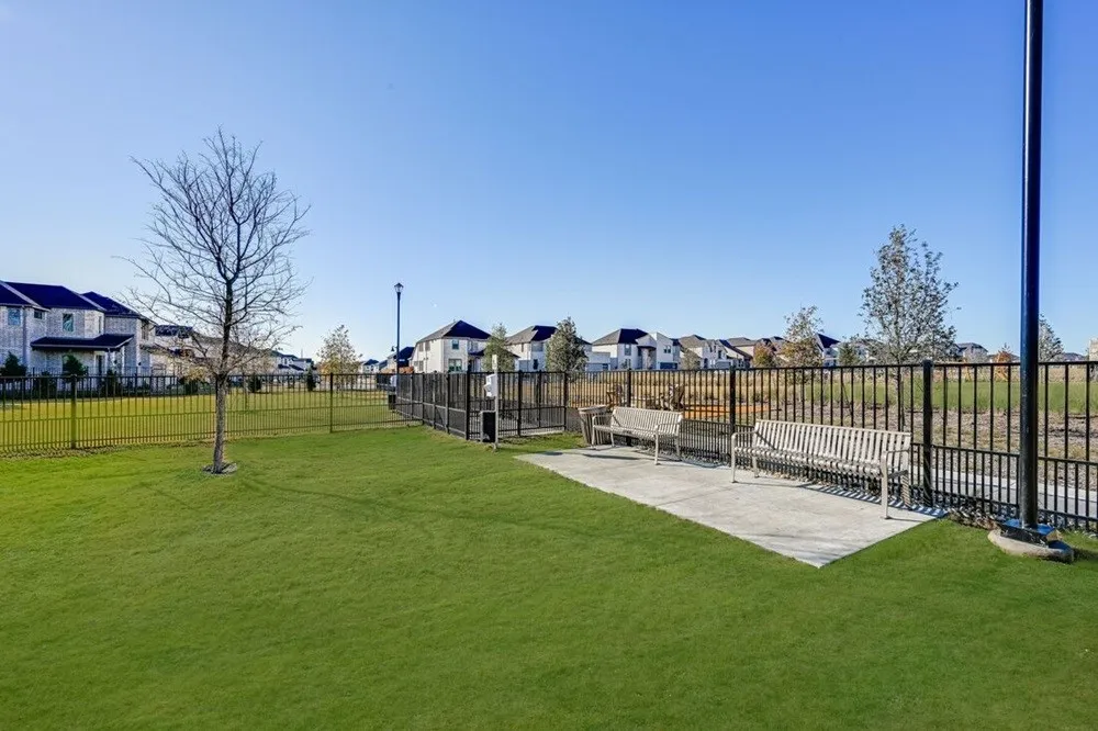 Cross Creek Meadows Community