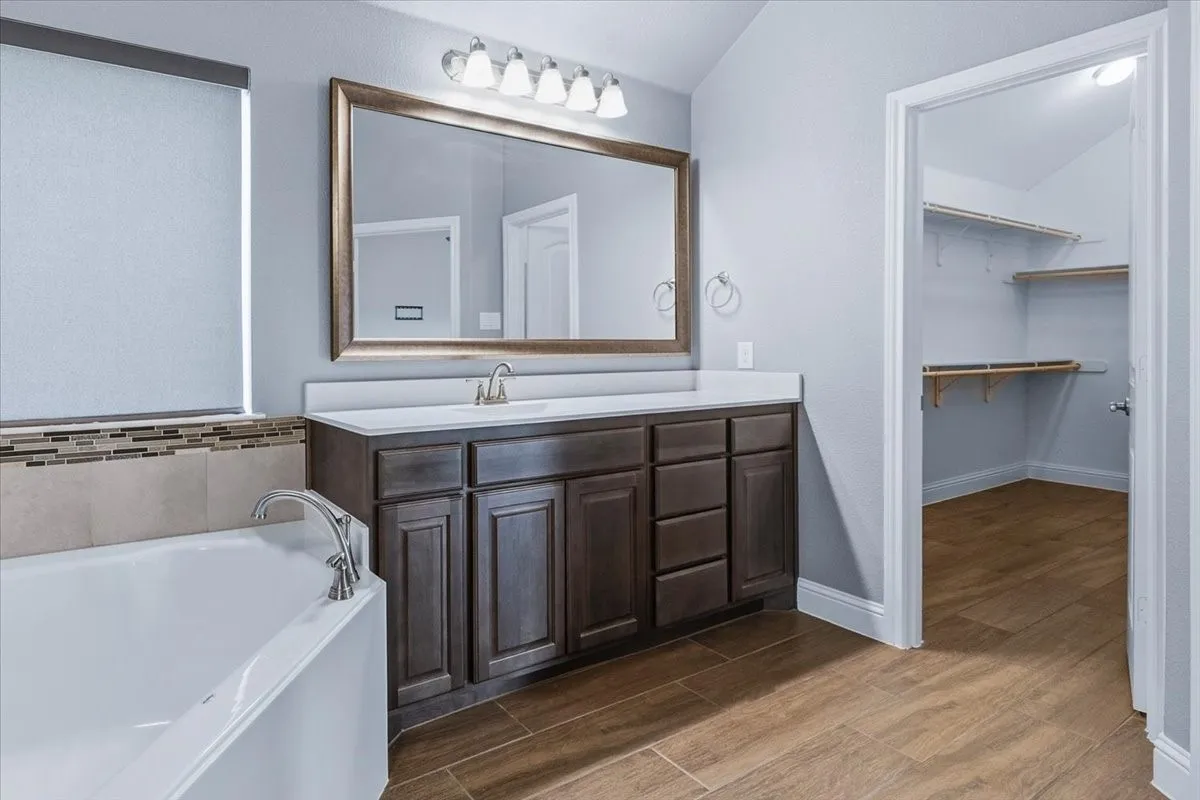 Single Family Residence For Sale in Tarrant County , 6028 Trail Driver Court, Fort Worth, Texas 76123, 3 Bedroom, 2 Bathroom, 2 Garage spaces, 2,306 Sqft, built in 2019, mls#21334769, Real Estate Agent in Fort Worth, Homes For Sale in Tarrant county, Homes For Sale in Fort Worth, Realtor in Fort Worth Texas, Real Estate Brokerage Independent Realty Texas, Luminita Cordes Realtor