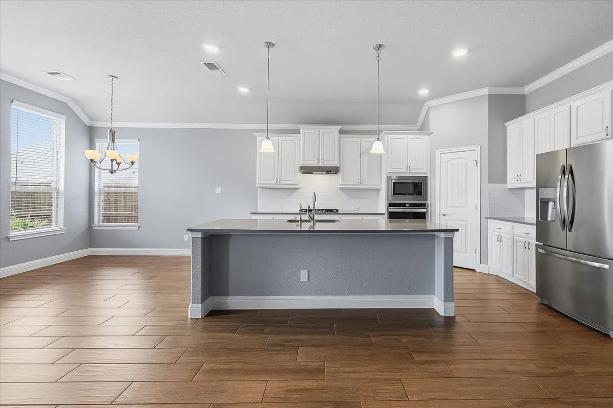 Single Family Residence For Sale in Tarrant County , 6028 Trail Driver Court, Fort Worth, Texas 76123, 3 Bedroom, 2 Bathroom, 2 Garage spaces, 2,306 Sqft, built in 2019, mls#21334769, Real Estate Agent in Fort Worth, Homes For Sale in Tarrant county, Homes For Sale in Fort Worth, Realtor in Fort Worth Texas, Real Estate Brokerage Independent Realty Texas, Luminita Cordes Realtor