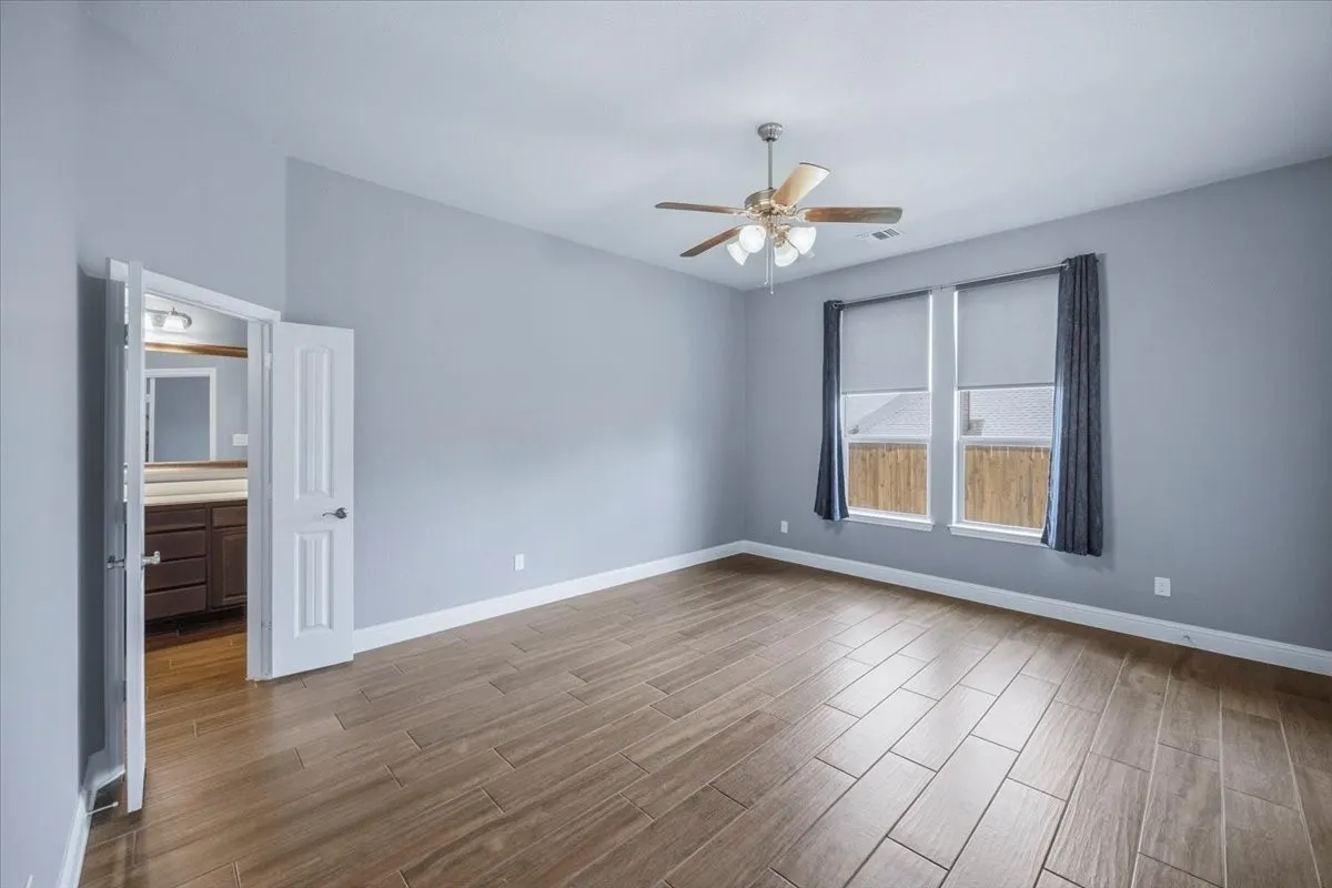 Single Family Residence For Sale in Tarrant County , 6028 Trail Driver Court, Fort Worth, Texas 76123, 3 Bedroom, 2 Bathroom, 2 Garage spaces, 2,306 Sqft, built in 2019, mls#21334769, Real Estate Agent in Fort Worth, Homes For Sale in Tarrant county, Homes For Sale in Fort Worth, Realtor in Fort Worth Texas, Real Estate Brokerage Independent Realty Texas, Luminita Cordes Realtor
