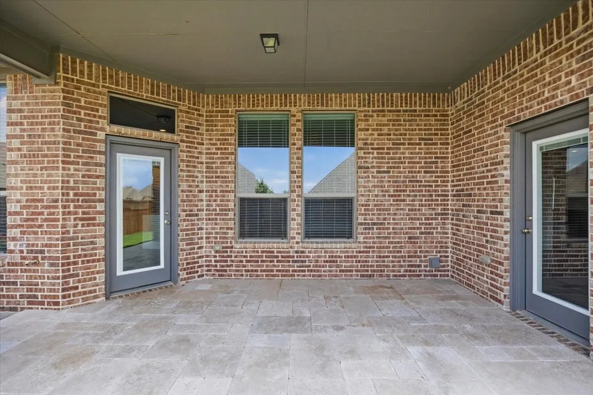 Single Family Residence For Sale in Tarrant County , 6028 Trail Driver Court, Fort Worth, Texas 76123, 3 Bedroom, 2 Bathroom, 2 Garage spaces, 2,306 Sqft, built in 2019, mls#21334769, Real Estate Agent in Fort Worth, Homes For Sale in Tarrant county, Homes For Sale in Fort Worth, Realtor in Fort Worth Texas, Real Estate Brokerage Independent Realty Texas, Luminita Cordes Realtor