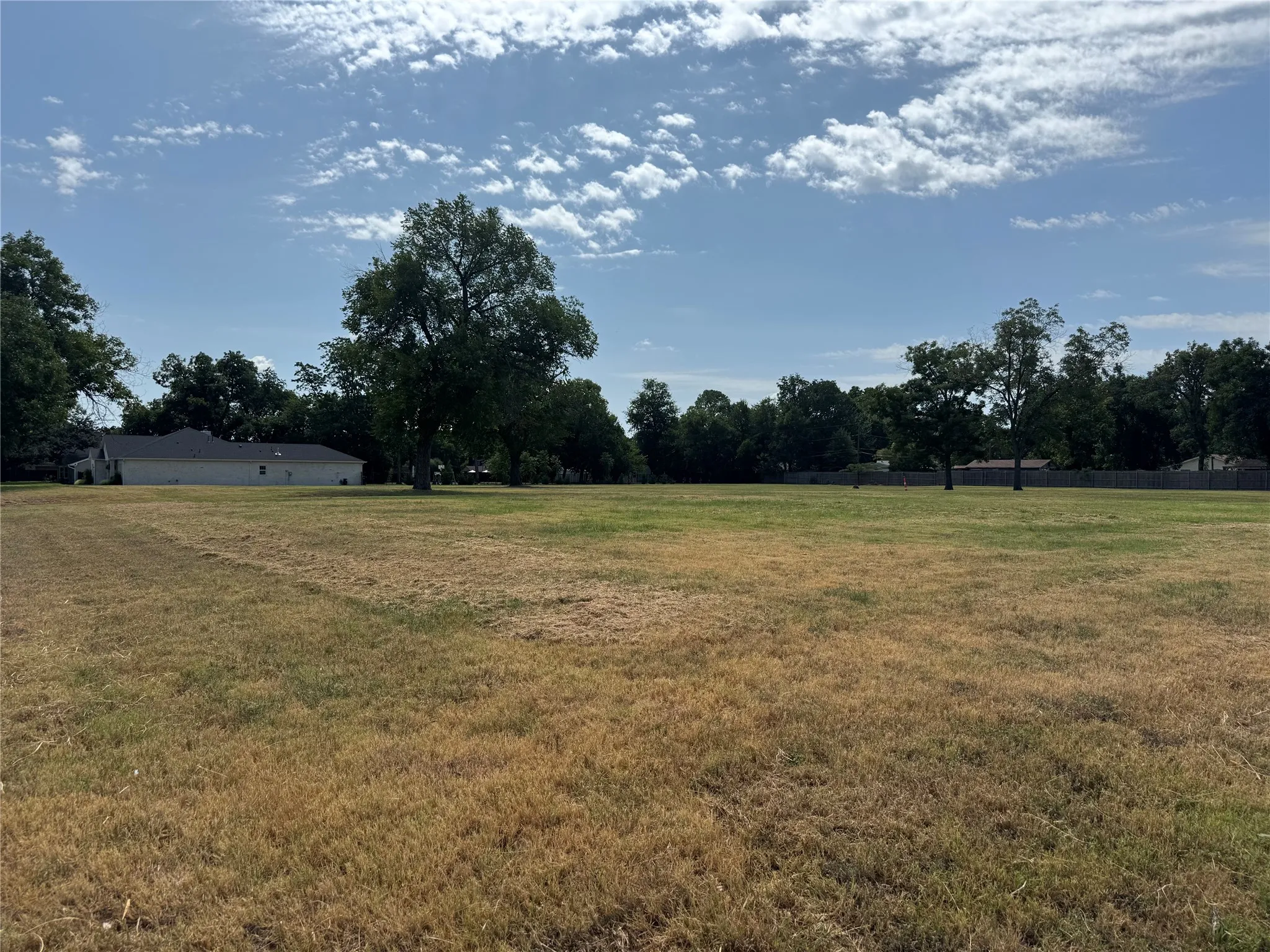 Unimproved Land For Sale in Tarrant County , 105 Smallwood Drive, Westworth Village, Texas 76114, 0, 0, Garage spaces, 0 Sqft, built in 0, mls#21331735, Real Estate Agent in Westworth Village, Homes For Sale in Tarrant county, Homes For Sale in Westworth Village, Realtor in Westworth Village Texas, Real Estate Brokerage Independent Realty Texas, Luminita Cordes Realtor