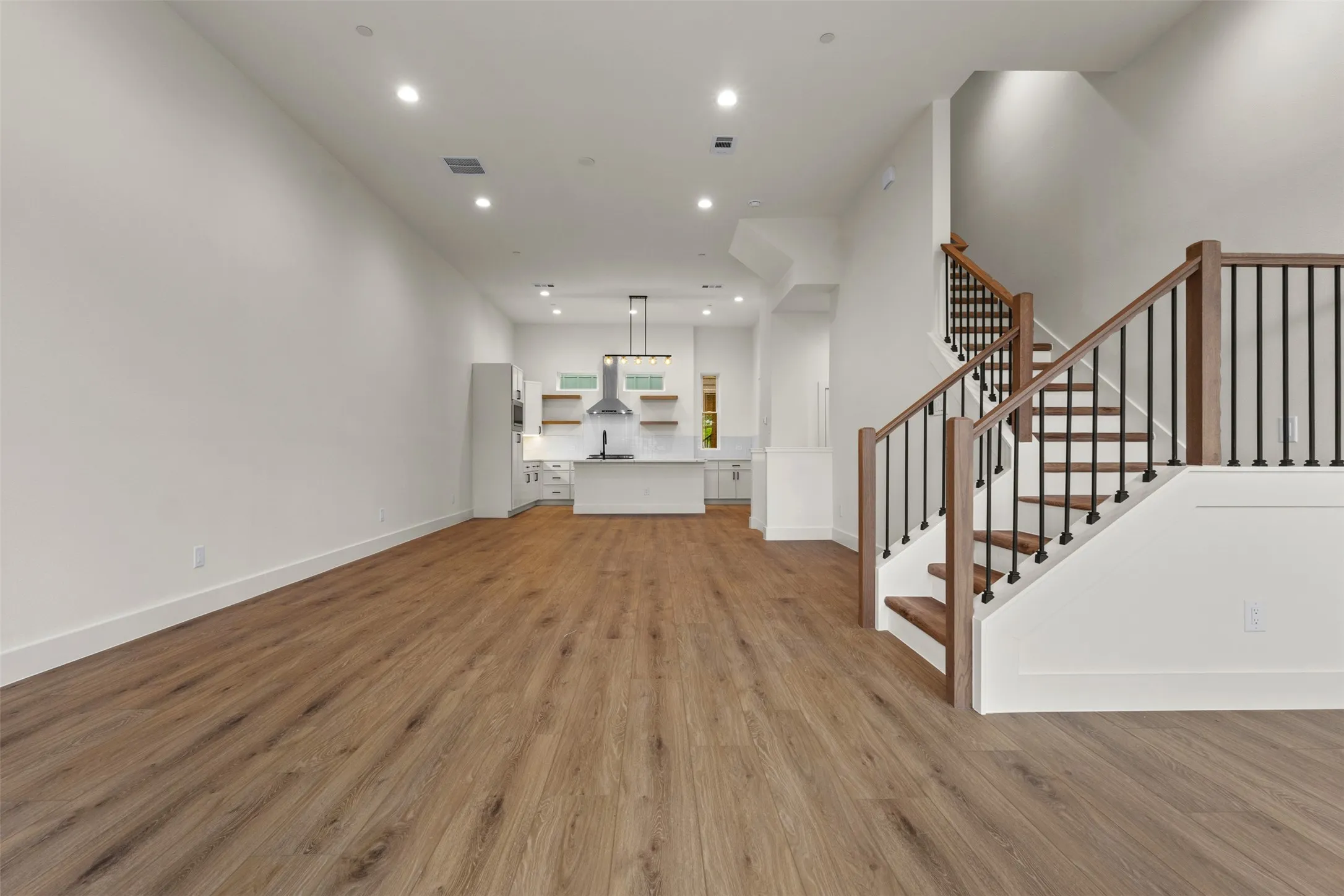 Townhouse For Rent in Dallas County , 2203 Hondo Avenue 202, Dallas, Texas 75219, 3 Bedrooms, 4 Bathrooms, 2 Garage spaces, 2,440 Sqft, built in 2025, Price $3,700, mls#21335959, Real Estate Agent in Dallas, Homes For Rent in Dallas county, Homes For Rent in Dallas, Realtor in Dallas Texas, Real Estate Brokerage Independent Realty Texas, Luminita Cordes Realtor