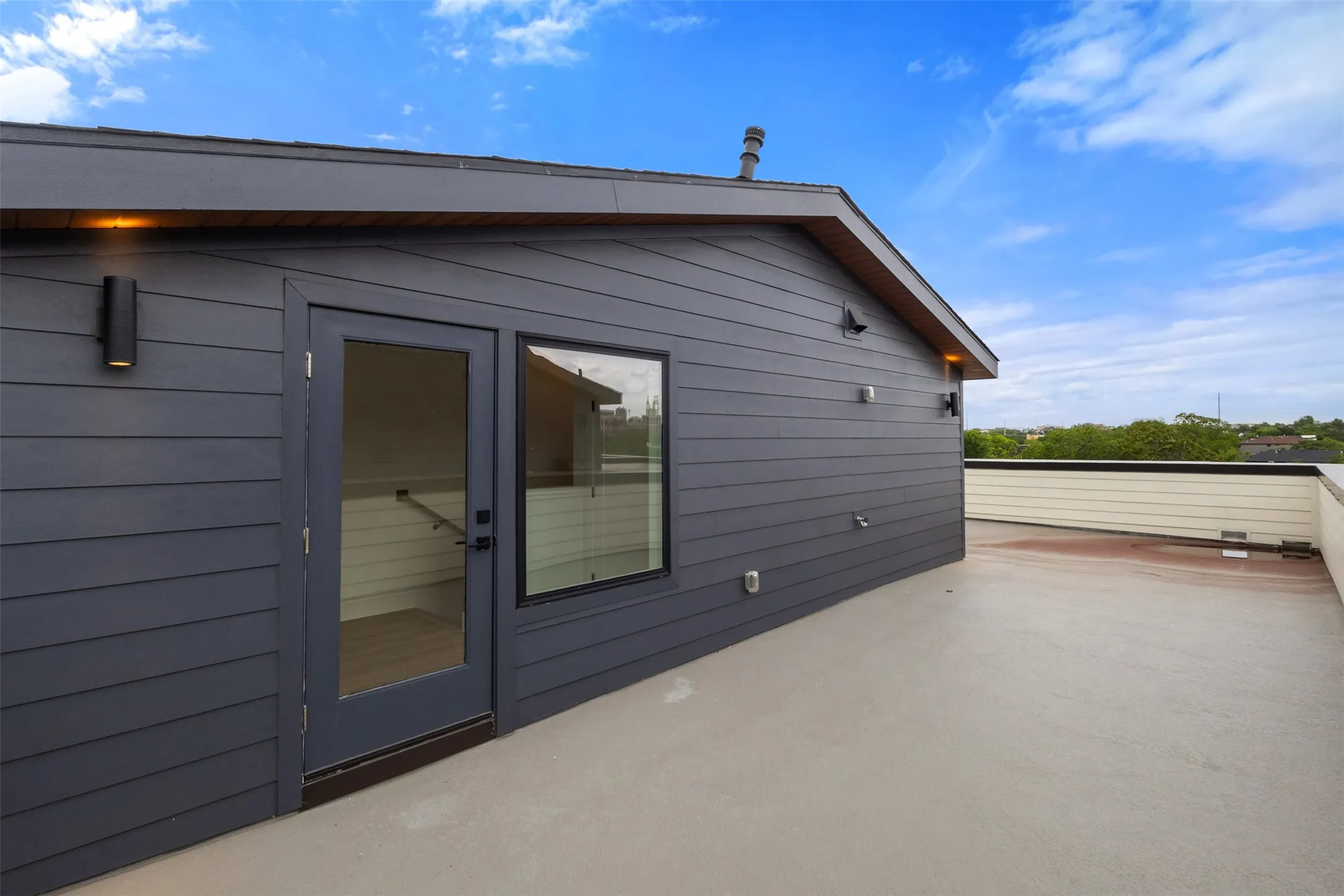 Townhouse For Rent in Dallas County , 2203 Hondo Avenue 202, Dallas, Texas 75219, 3 Bedrooms, 4 Bathrooms, 2 Garage spaces, 2,440 Sqft, built in 2025, Price $3,700, mls#21335959, Real Estate Agent in Dallas, Homes For Rent in Dallas county, Homes For Rent in Dallas, Realtor in Dallas Texas, Real Estate Brokerage Independent Realty Texas, Luminita Cordes Realtor