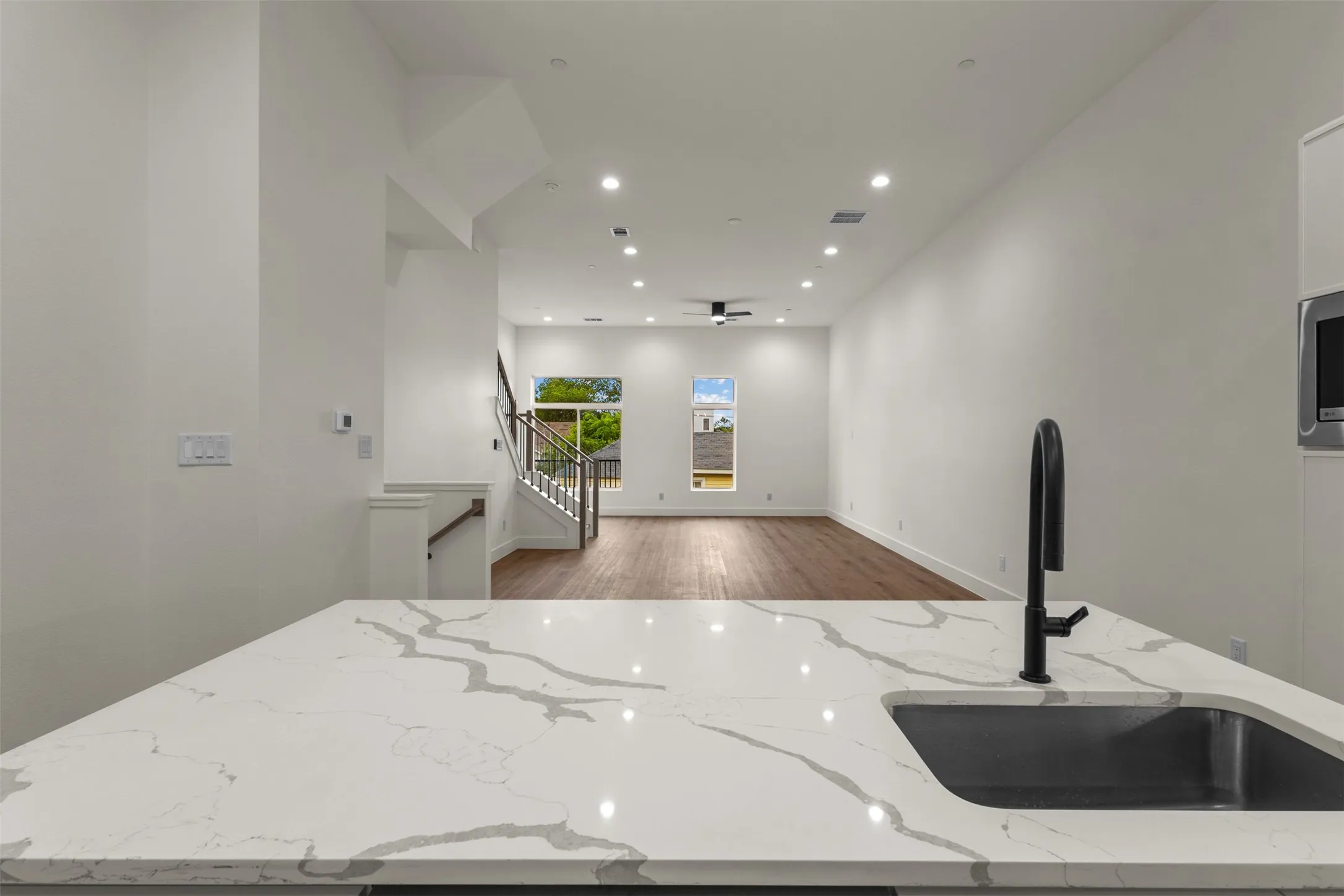Townhouse For Rent in Dallas County , 2203 Hondo Avenue 202, Dallas, Texas 75219, 3 Bedrooms, 4 Bathrooms, 2 Garage spaces, 2,440 Sqft, built in 2025, Price $3,700, mls#21335959, Real Estate Agent in Dallas, Homes For Rent in Dallas county, Homes For Rent in Dallas, Realtor in Dallas Texas, Real Estate Brokerage Independent Realty Texas, Luminita Cordes Realtor