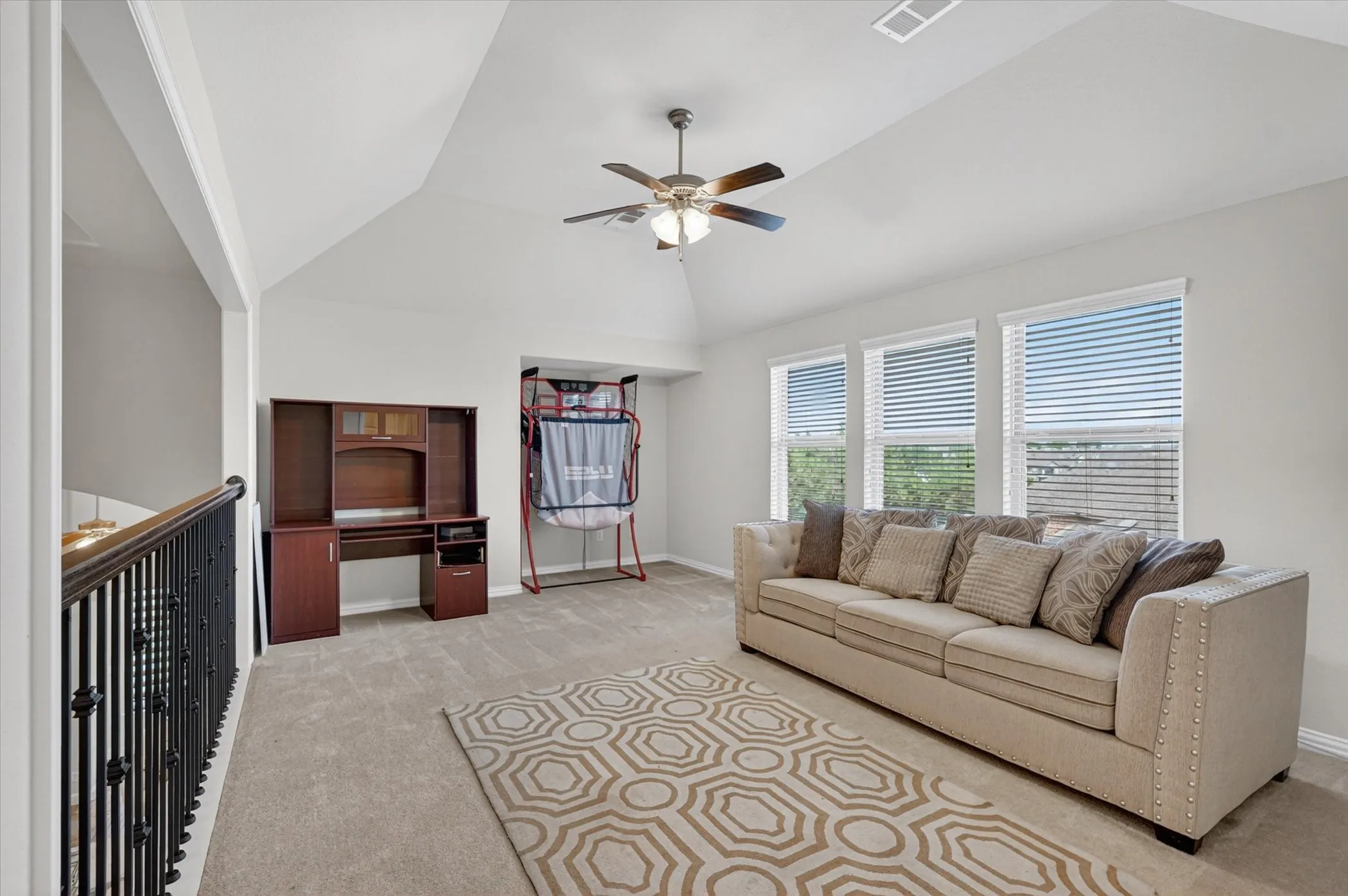 Single Family Residence For Sale in Dallas County , 7359 Clementine Drive, Irving, Texas 75063, 4 Bedroom, 4 Bathroom, 2 Garage spaces, 3,485 Sqft, built in 2015, mls#21330875, Real Estate Agent in Irving, Homes For Sale in Dallas county, Homes For Sale in Irving, Realtor in Irving Texas, Real Estate Brokerage Independent Realty Texas, Luminita Cordes Realtor