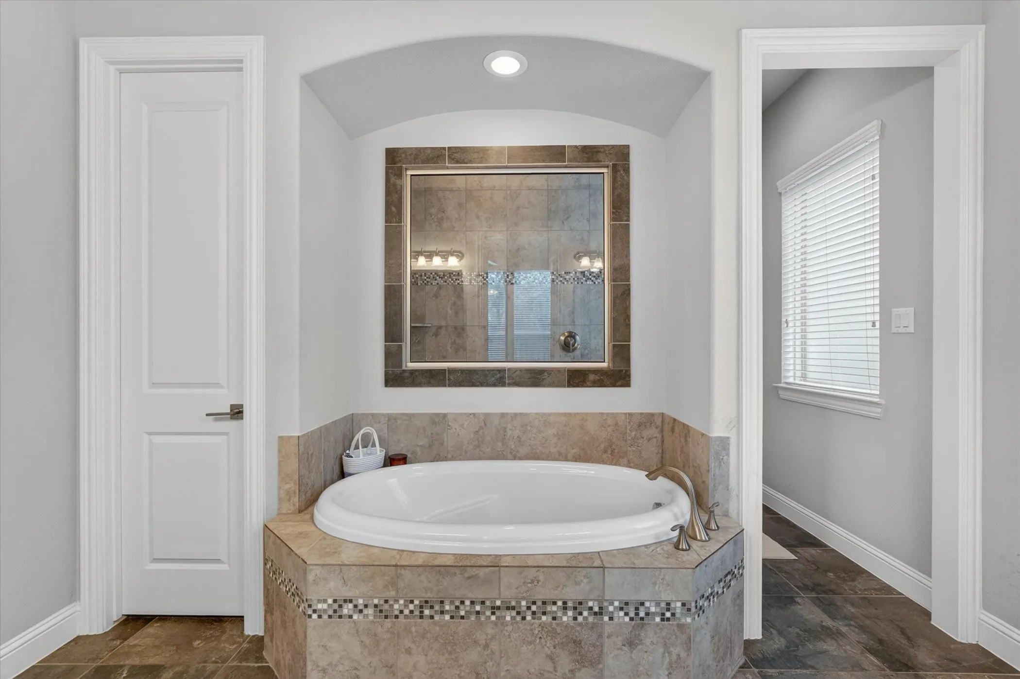 Single Family Residence For Sale in Dallas County , 7359 Clementine Drive, Irving, Texas 75063, 4 Bedroom, 4 Bathroom, 2 Garage spaces, 3,485 Sqft, built in 2015, mls#21330875, Real Estate Agent in Irving, Homes For Sale in Dallas county, Homes For Sale in Irving, Realtor in Irving Texas, Real Estate Brokerage Independent Realty Texas, Luminita Cordes Realtor