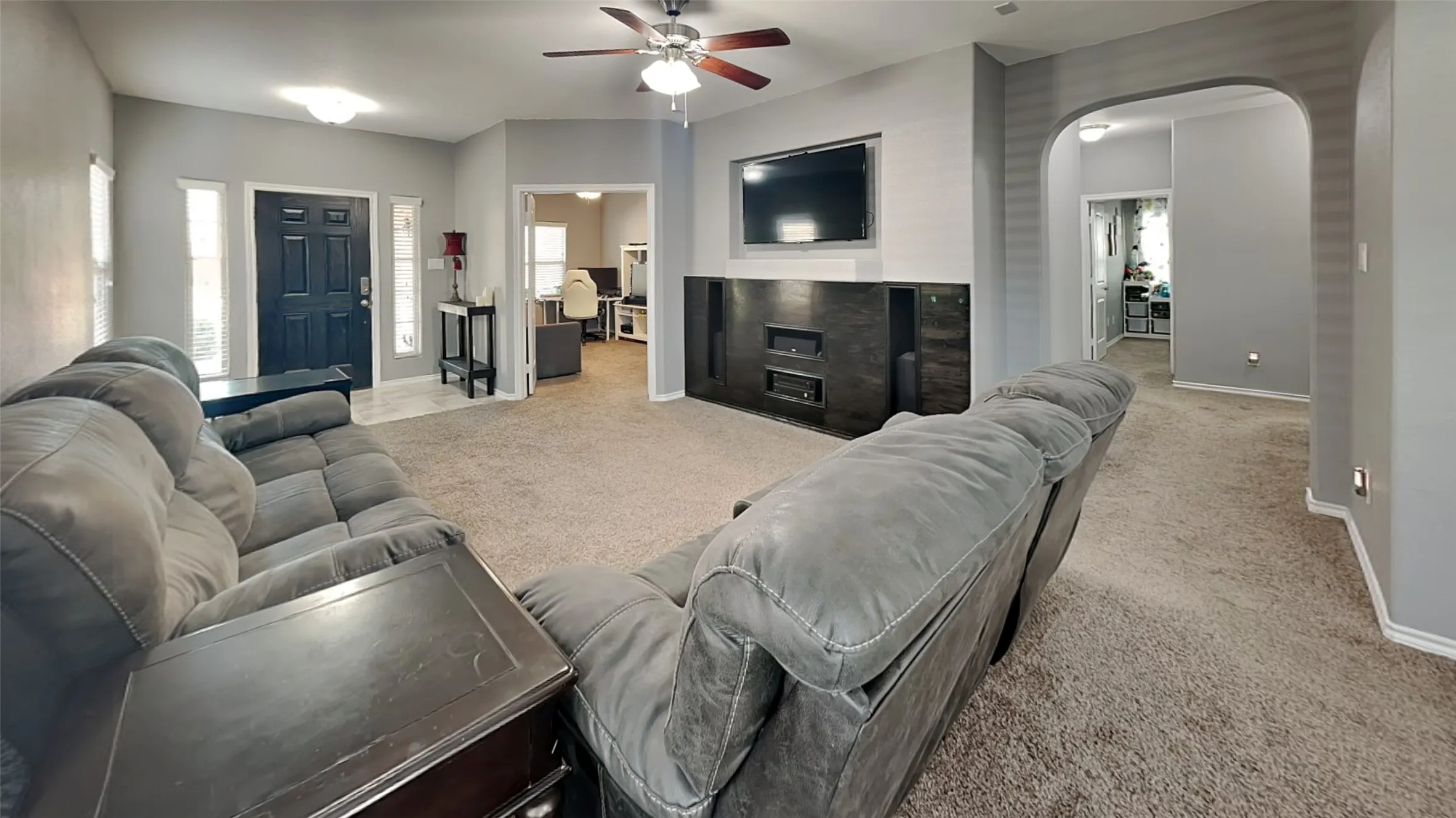Single Family Residence For Sale in Tarrant County , 1120 Sierra Blanca Drive, Fort Worth, Texas 76028, 3 Bedroom, 2 Bathroom, 2 Garage spaces, 1,748 Sqft, built in 2015, mls#21335748, Real Estate Agent in Fort Worth, Homes For Sale in Tarrant county, Homes For Sale in Fort Worth, Realtor in Fort Worth Texas, Real Estate Brokerage Independent Realty Texas, Luminita Cordes Realtor