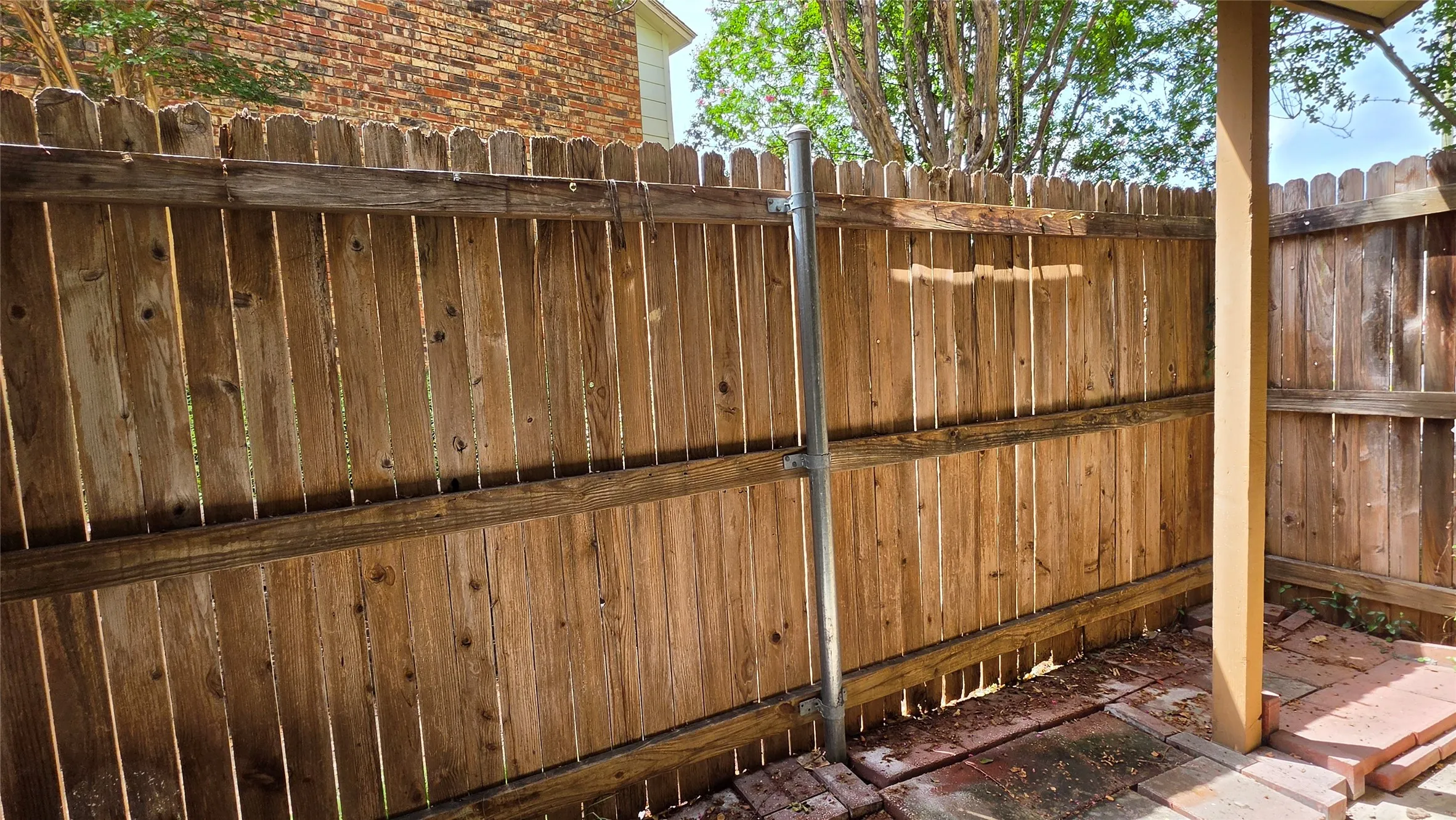 Condominium For Sale in Dallas County , 11311 Audelia Road 256, Dallas, Texas 75243, 2 Bedroom, 2 Bathroom, Garage spaces, 935 Sqft, built in 1982, mls#21333606, Real Estate Agent in Dallas, Homes For Sale in Dallas county, Homes For Sale in Dallas, Realtor in Dallas Texas, Real Estate Brokerage Independent Realty Texas, Luminita Cordes Realtor