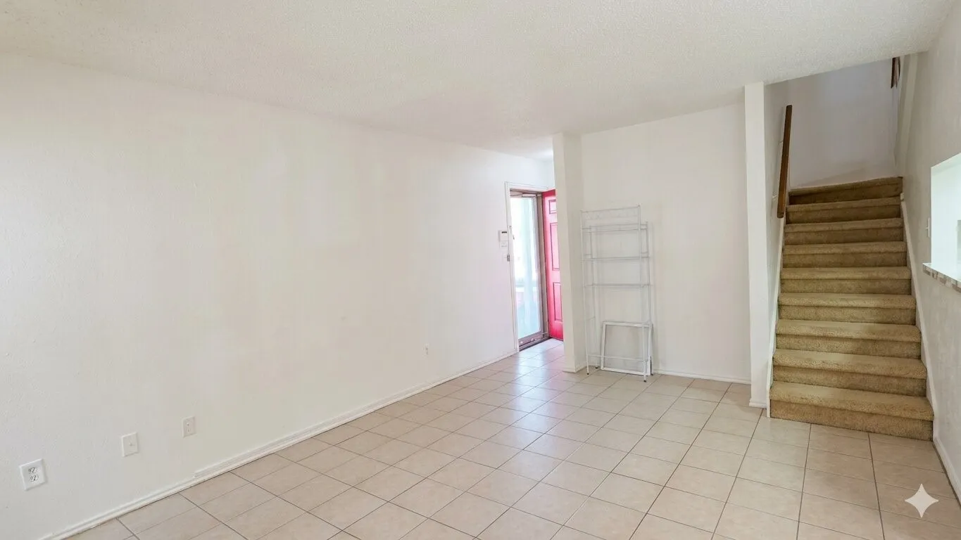 Condominium For Sale in Dallas County , 11311 Audelia Road 256, Dallas, Texas 75243, 2 Bedroom, 2 Bathroom, Garage spaces, 935 Sqft, built in 1982, mls#21333606, Real Estate Agent in Dallas, Homes For Sale in Dallas county, Homes For Sale in Dallas, Realtor in Dallas Texas, Real Estate Brokerage Independent Realty Texas, Luminita Cordes Realtor