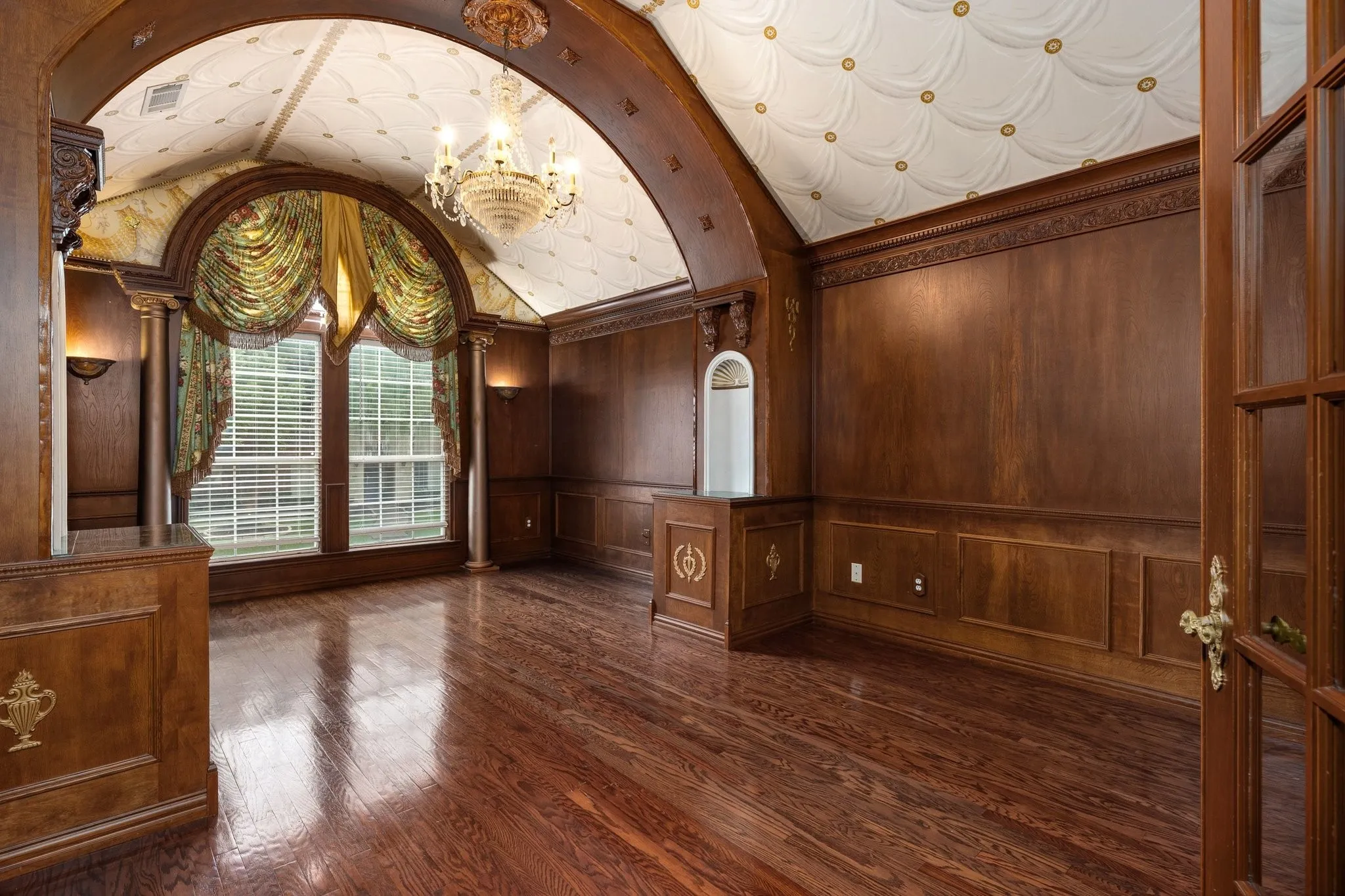 Single Family Residence For Rent in Collin County , 3413 Westway Court, Plano, Texas 75093, 3 Bedroom, 3 Bathroom, 2 Garage spaces, 2,732 Sqft, built in 1997, mls#21334371, Real Estate Agent in Plano, Homes For Rent in Collin county, Homes For Rent in Plano, Realtor in Plano Texas, Real Estate Brokerage Independent Realty Texas, Luminita Cordes Realtor
