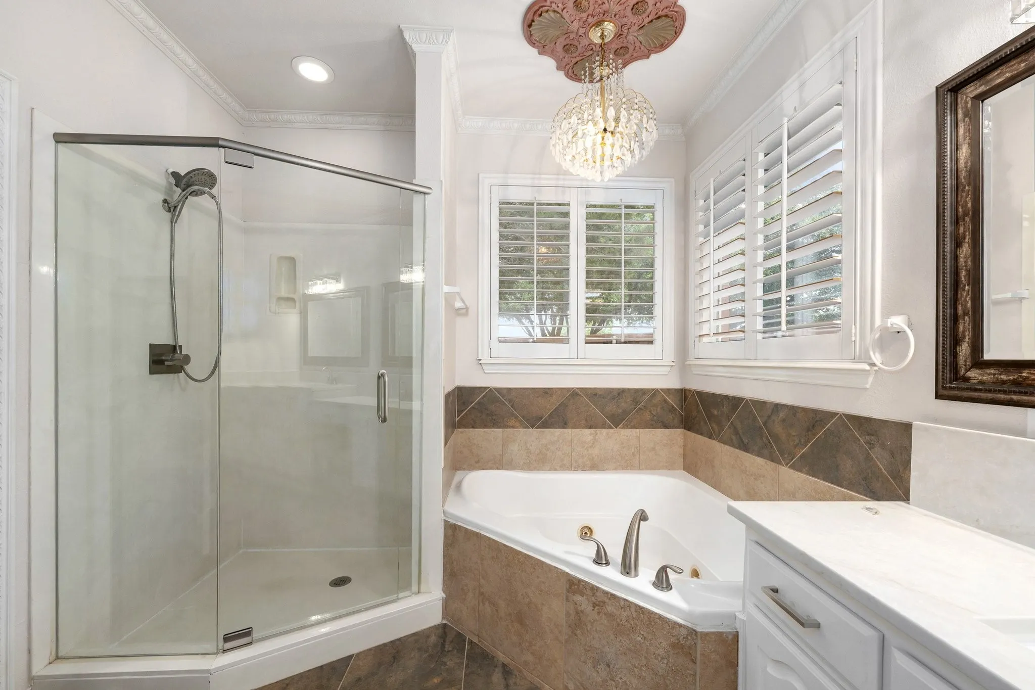 Single Family Residence For Rent in Collin County , 3413 Westway Court, Plano, Texas 75093, 3 Bedroom, 3 Bathroom, 2 Garage spaces, 2,732 Sqft, built in 1997, mls#21334371, Real Estate Agent in Plano, Homes For Rent in Collin county, Homes For Rent in Plano, Realtor in Plano Texas, Real Estate Brokerage Independent Realty Texas, Luminita Cordes Realtor