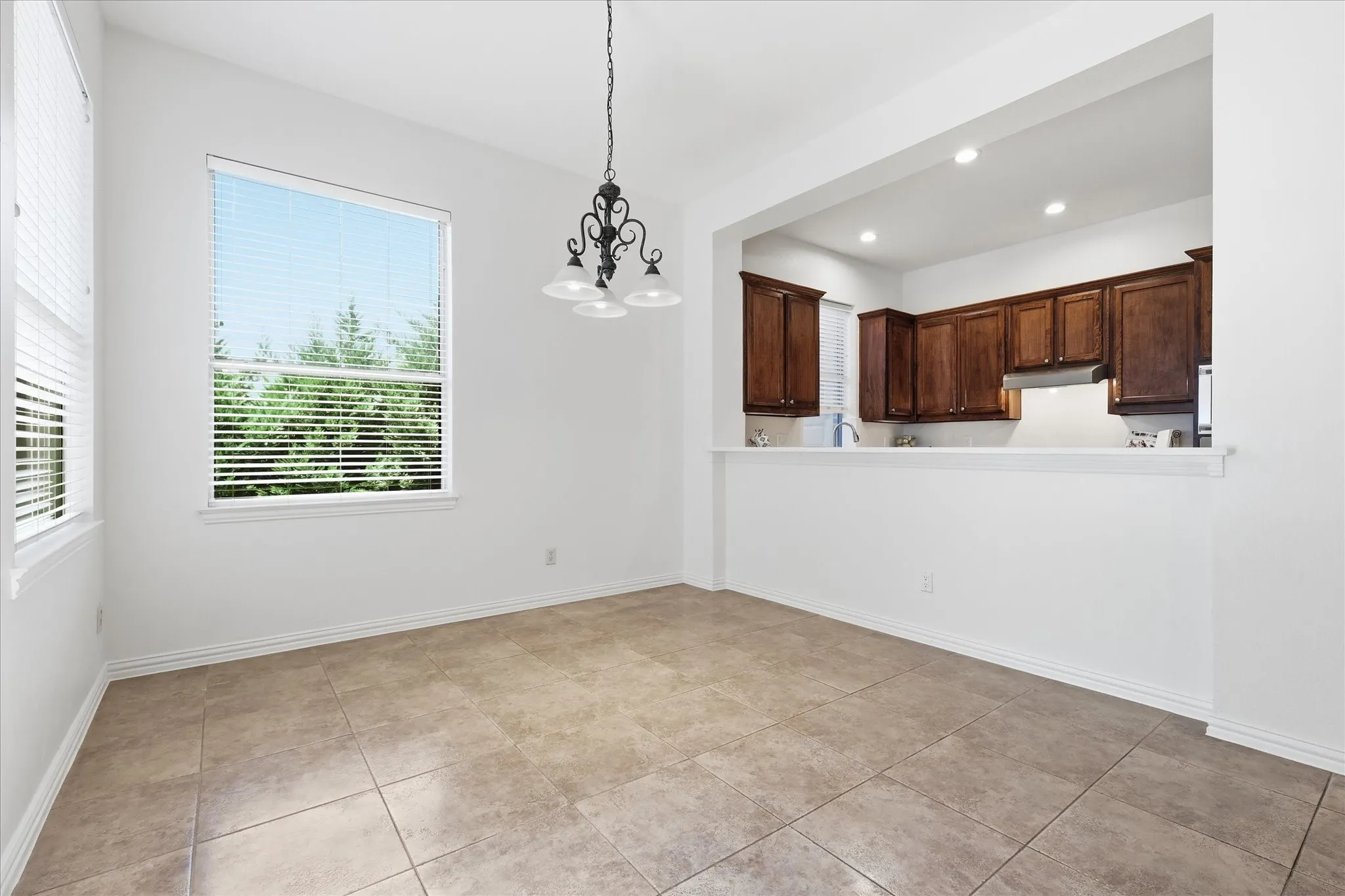 Breakfast area open to kitchen