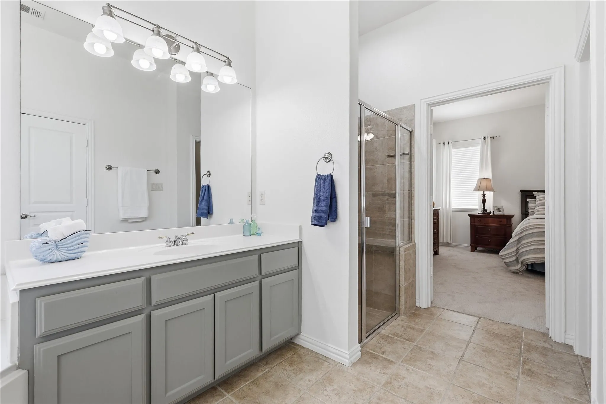 Single Family Residence For Sale in Denton County , 3016 Pottery Trail, Corinth, Texas 76210, 4 Bedroom, 3 Bathroom, 3 Garage spaces, 3,274 Sqft, built in 2004, mls#21330956, Real Estate Agent in Corinth, Homes For Sale in Denton county, Homes For Sale in Corinth, Realtor in Corinth Texas, Real Estate Brokerage Independent Realty Texas, Luminita Cordes Realtor