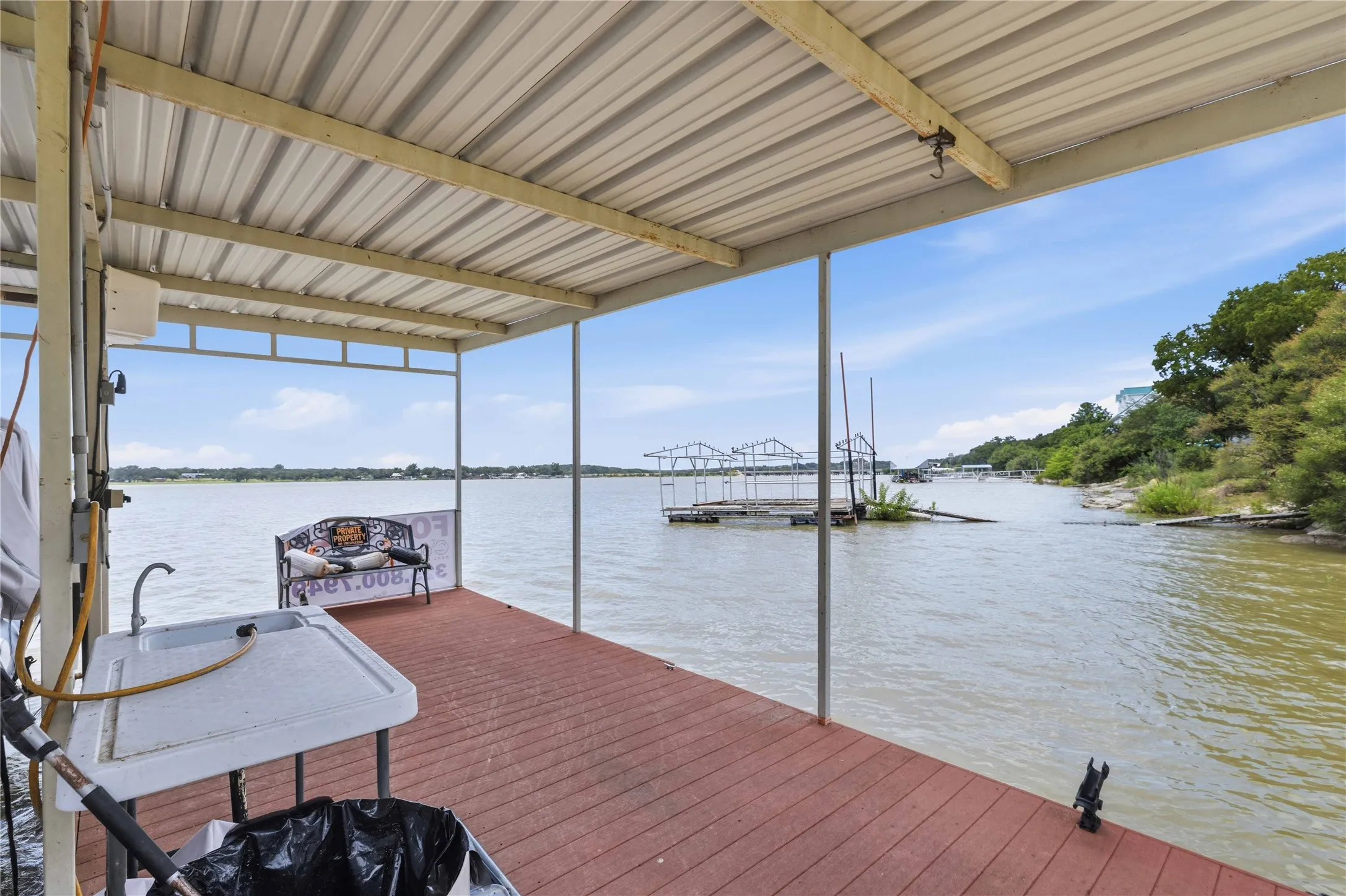 Single Family Residence For Sale in Brown County , 6976 Shamrock Drive, Brownwood, Texas 76801, 3 Bedroom, 2 Bathroom, 2 Garage spaces, 2,245 Sqft, built in 0, mls#21335417, Real Estate Agent in Brownwood, Homes For Sale in Brown county, Homes For Sale in Brownwood, Realtor in Brownwood Texas, Real Estate Brokerage Independent Realty Texas, Luminita Cordes Realtor
