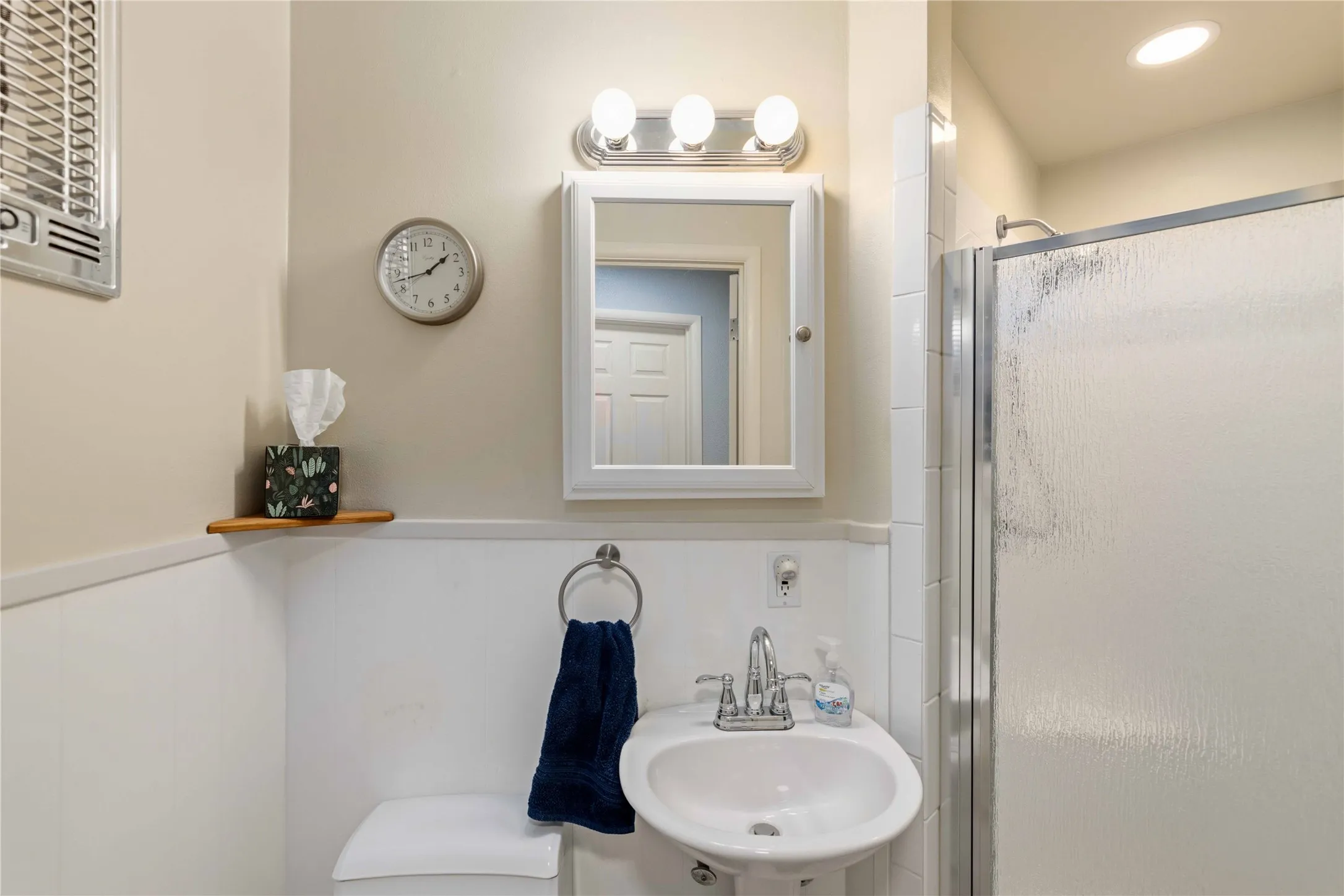 Single Family Residence For Sale in Brown County , 6976 Shamrock Drive, Brownwood, Texas 76801, 3 Bedroom, 2 Bathroom, 2 Garage spaces, 2,245 Sqft, built in 0, mls#21335417, Real Estate Agent in Brownwood, Homes For Sale in Brown county, Homes For Sale in Brownwood, Realtor in Brownwood Texas, Real Estate Brokerage Independent Realty Texas, Luminita Cordes Realtor