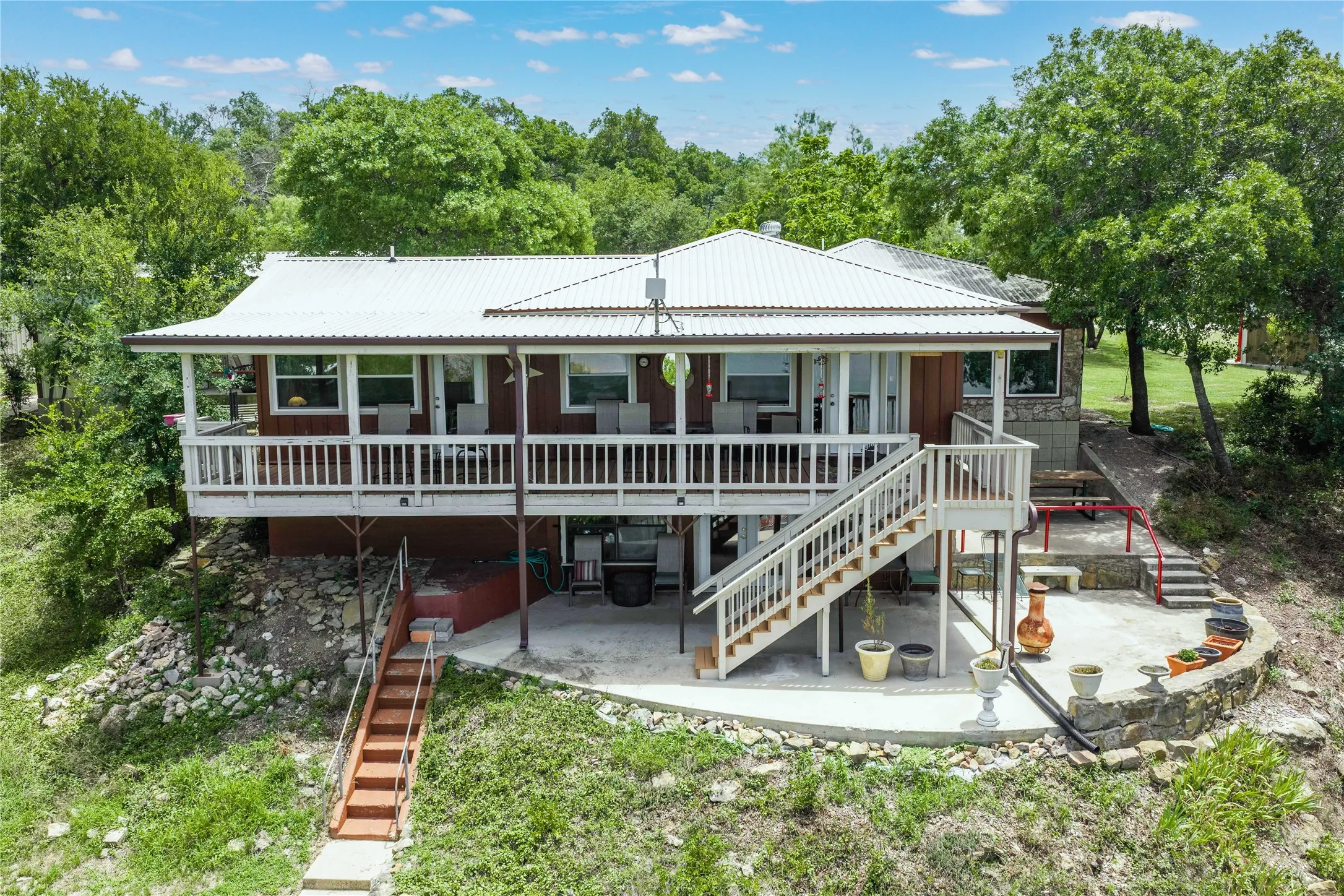 Single Family Residence For Sale in Brown County , 6976 Shamrock Drive, Brownwood, Texas 76801, 3 Bedroom, 2 Bathroom, 2 Garage spaces, 2,245 Sqft, built in 0, mls#21335417, Real Estate Agent in Brownwood, Homes For Sale in Brown county, Homes For Sale in Brownwood, Realtor in Brownwood Texas, Real Estate Brokerage Independent Realty Texas, Luminita Cordes Realtor