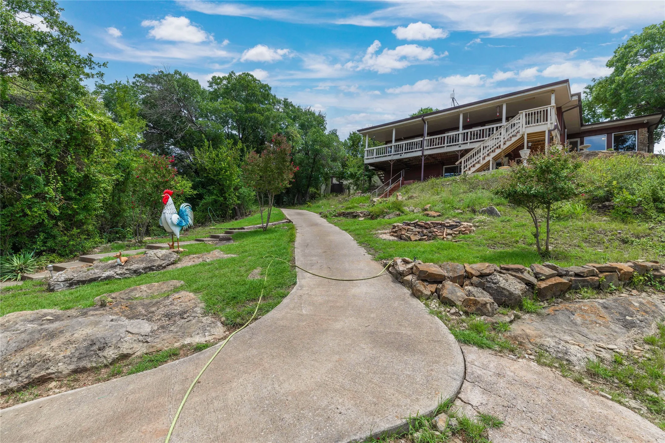 Single Family Residence For Sale in Brown County , 6976 Shamrock Drive, Brownwood, Texas 76801, 3 Bedroom, 2 Bathroom, 2 Garage spaces, 2,245 Sqft, built in 0, mls#21335417, Real Estate Agent in Brownwood, Homes For Sale in Brown county, Homes For Sale in Brownwood, Realtor in Brownwood Texas, Real Estate Brokerage Independent Realty Texas, Luminita Cordes Realtor