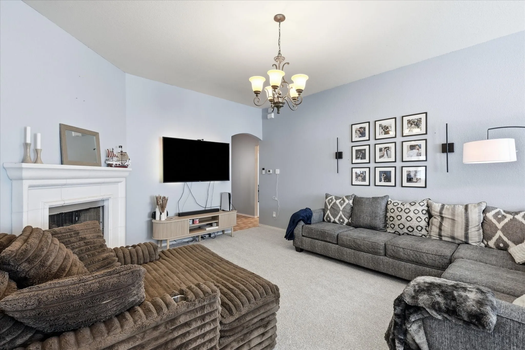 Single Family Residence For Sale in Wise County , 117 Hampton Court, Rhome, Texas 76078, 3 Bedroom, 2 Bathroom, 2 Garage spaces, 1,614 Sqft, built in 2006, mls#21336018, Real Estate Agent in Rhome, Homes For Sale in Wise county, Homes For Sale in Rhome, Realtor in Rhome Texas, Real Estate Brokerage Independent Realty Texas, Luminita Cordes Realtor