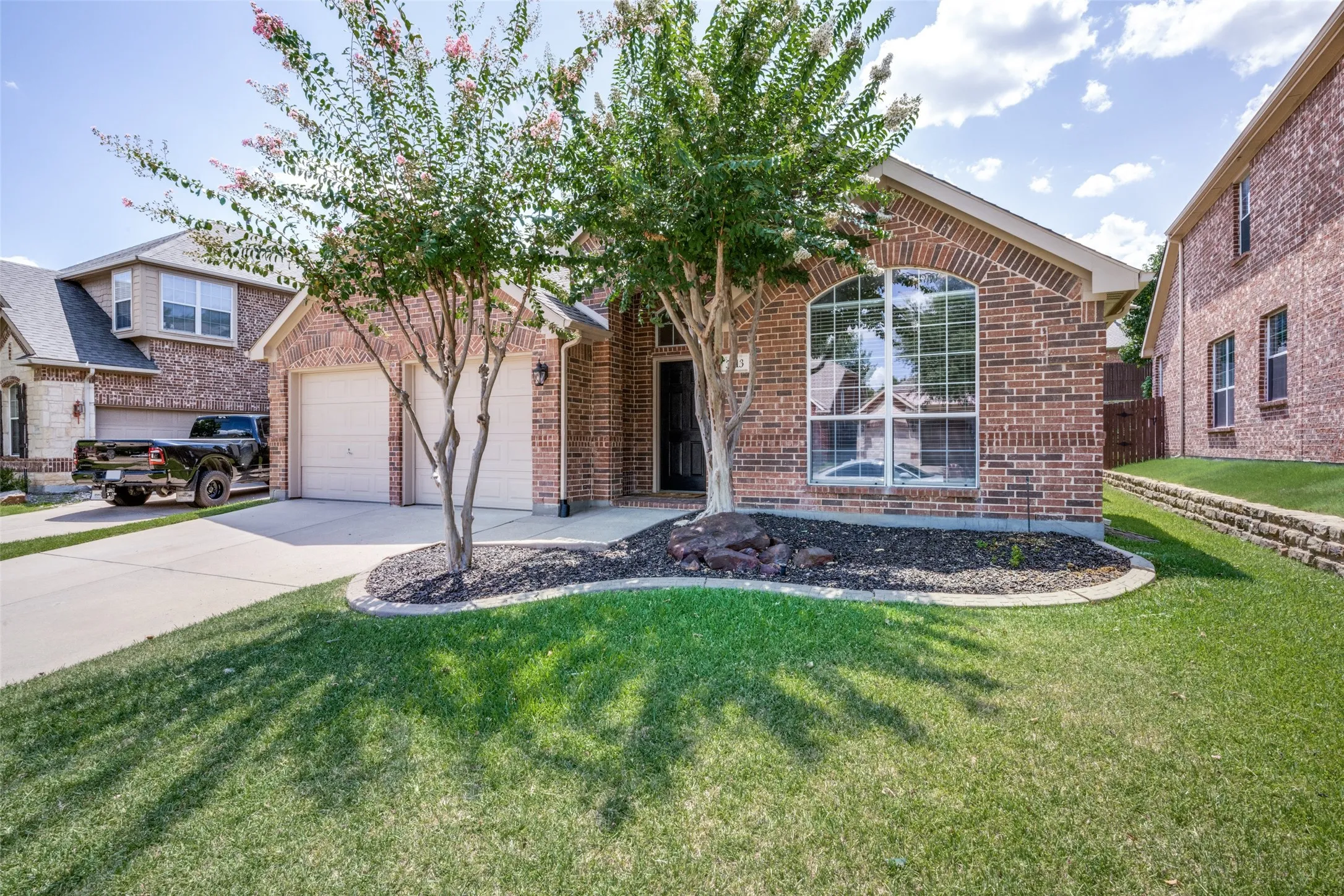 Single Family Residence For Sale in Denton County , 3613 Timothy Drive, Flower Mound, Texas 75022, 3 Bedroom, 2 Bathroom, 2 Garage spaces, 2,127 Sqft, built in 2002, mls#21336027, Real Estate Agent in Flower Mound, Homes For Sale in Denton county, Homes For Sale in Flower Mound, Realtor in Flower Mound Texas, Real Estate Brokerage Independent Realty Texas, Luminita Cordes Realtor