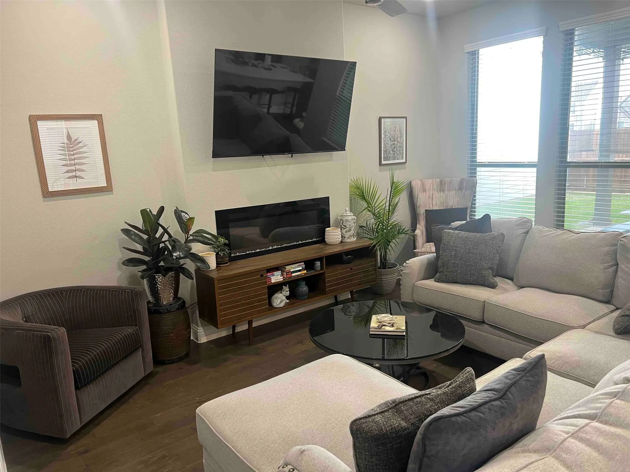 Single Family Residence For Rent in Denton County , 4265 Sechrist Drive, Frisco, Texas 75034, 4 Bedroom, 3 Bathroom, 2 Garage spaces, 2,250 Sqft, built in 2020, mls#21336040, Real Estate Agent in Frisco, Homes For Rent in Denton county, Homes For Rent in Frisco, Realtor in Frisco Texas, Real Estate Brokerage Independent Realty Texas, Luminita Cordes Realtor