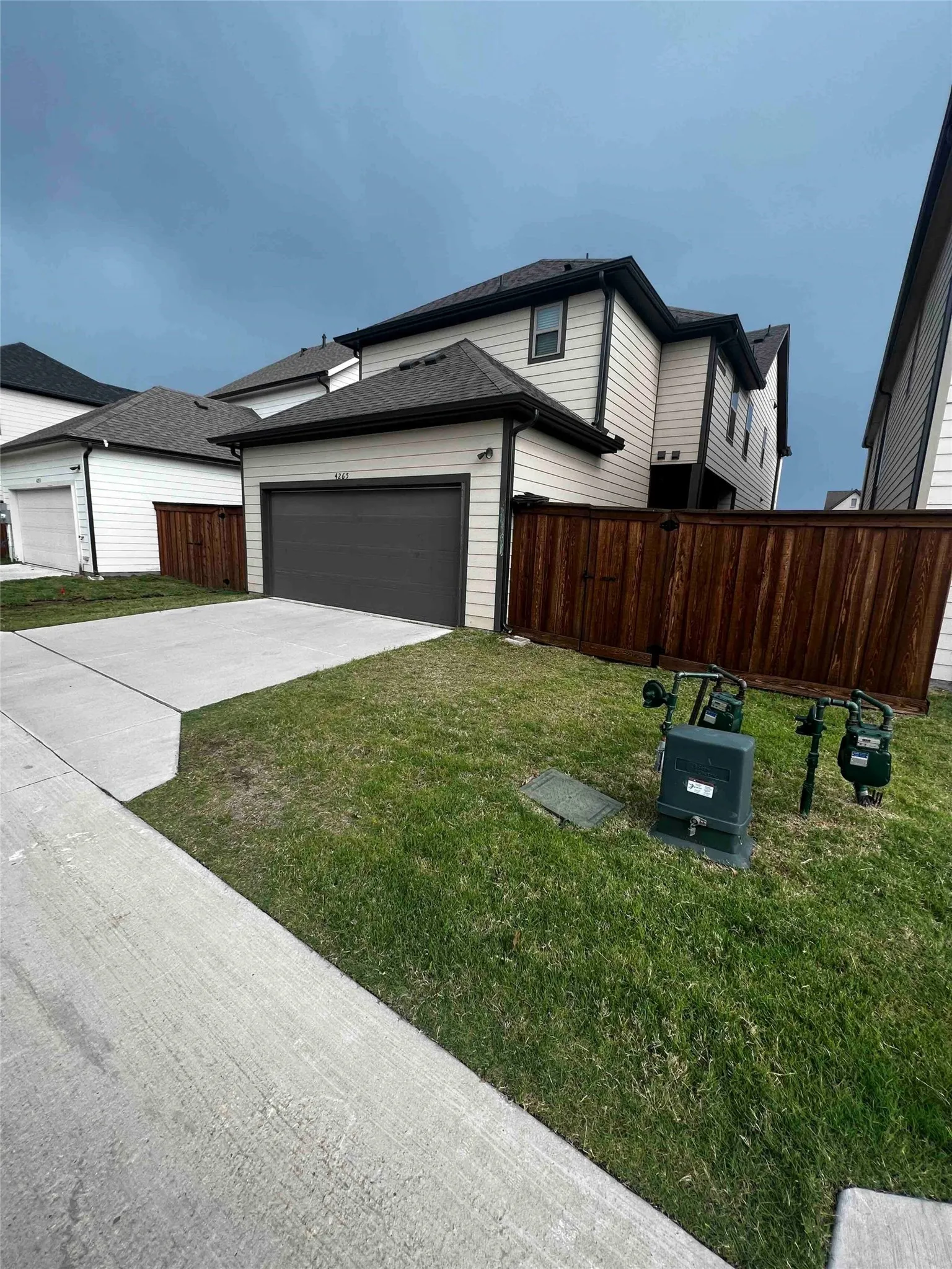 Single Family Residence For Rent in Denton County , 4265 Sechrist Drive, Frisco, Texas 75034, 4 Bedroom, 3 Bathroom, 2 Garage spaces, 2,250 Sqft, built in 2020, mls#21336040, Real Estate Agent in Frisco, Homes For Rent in Denton county, Homes For Rent in Frisco, Realtor in Frisco Texas, Real Estate Brokerage Independent Realty Texas, Luminita Cordes Realtor
