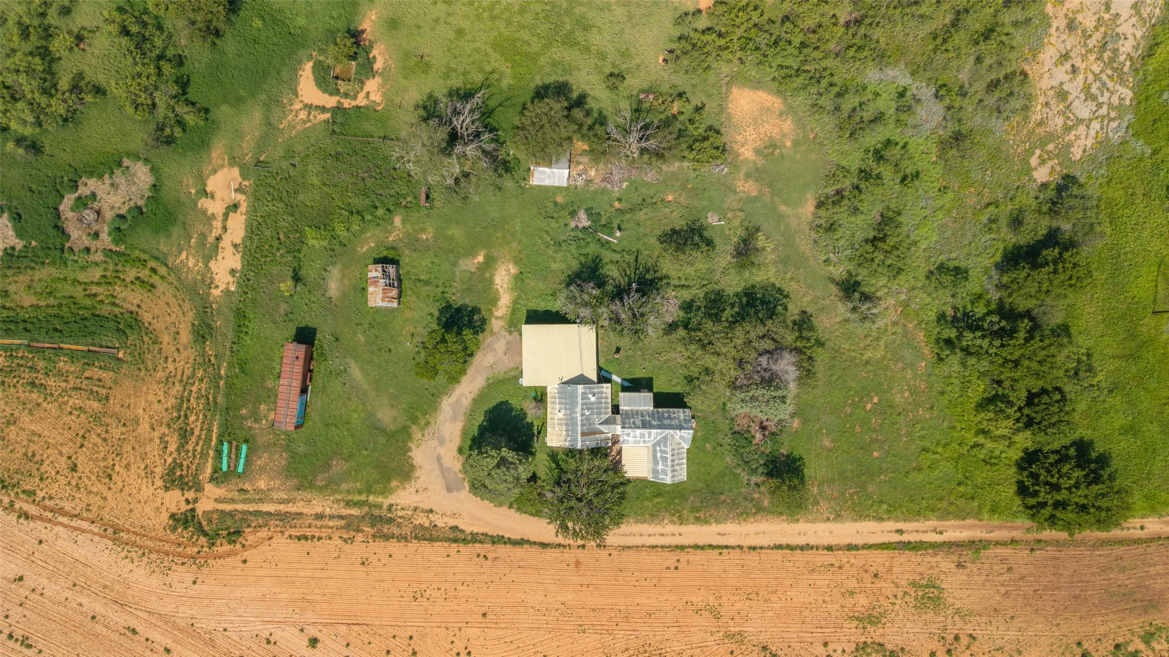Ranch For Sale in Collingsworth County , 15400 County Road I, Wellington, Texas 79079, 0, 0, Garage spaces, 0 Sqft, built in 1930, mls#21335914, Real Estate Agent in Wellington, Homes For Sale in Collingsworth county, Homes For Sale in Wellington, Realtor in Wellington Texas, Real Estate Brokerage Independent Realty Texas, Luminita Cordes Realtor