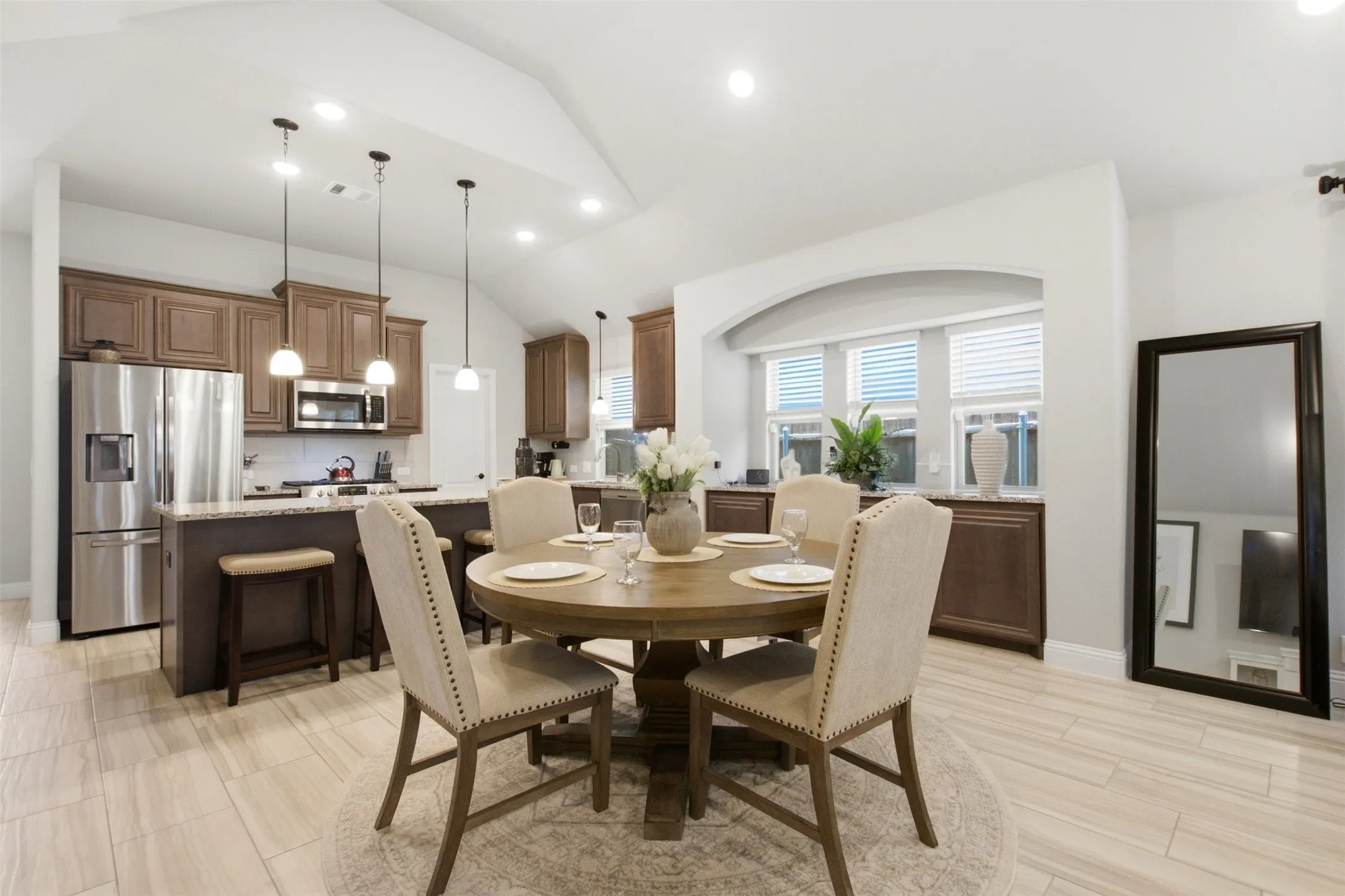 Single Family Residence For Rent in Johnson County , 540 Ramon Street, Burleson, Texas 76028, 4 Bedroom, 2 Bathroom, 2 Garage spaces, 2,430 Sqft, built in 2022, Price $3,900, mls#21336055, Real Estate Agent in Burleson, Homes For Rent in Johnson county, Homes For Rent in Burleson, Realtor in Burleson Texas, Real Estate Brokerage Independent Realty Texas, Luminita Cordes Realtor