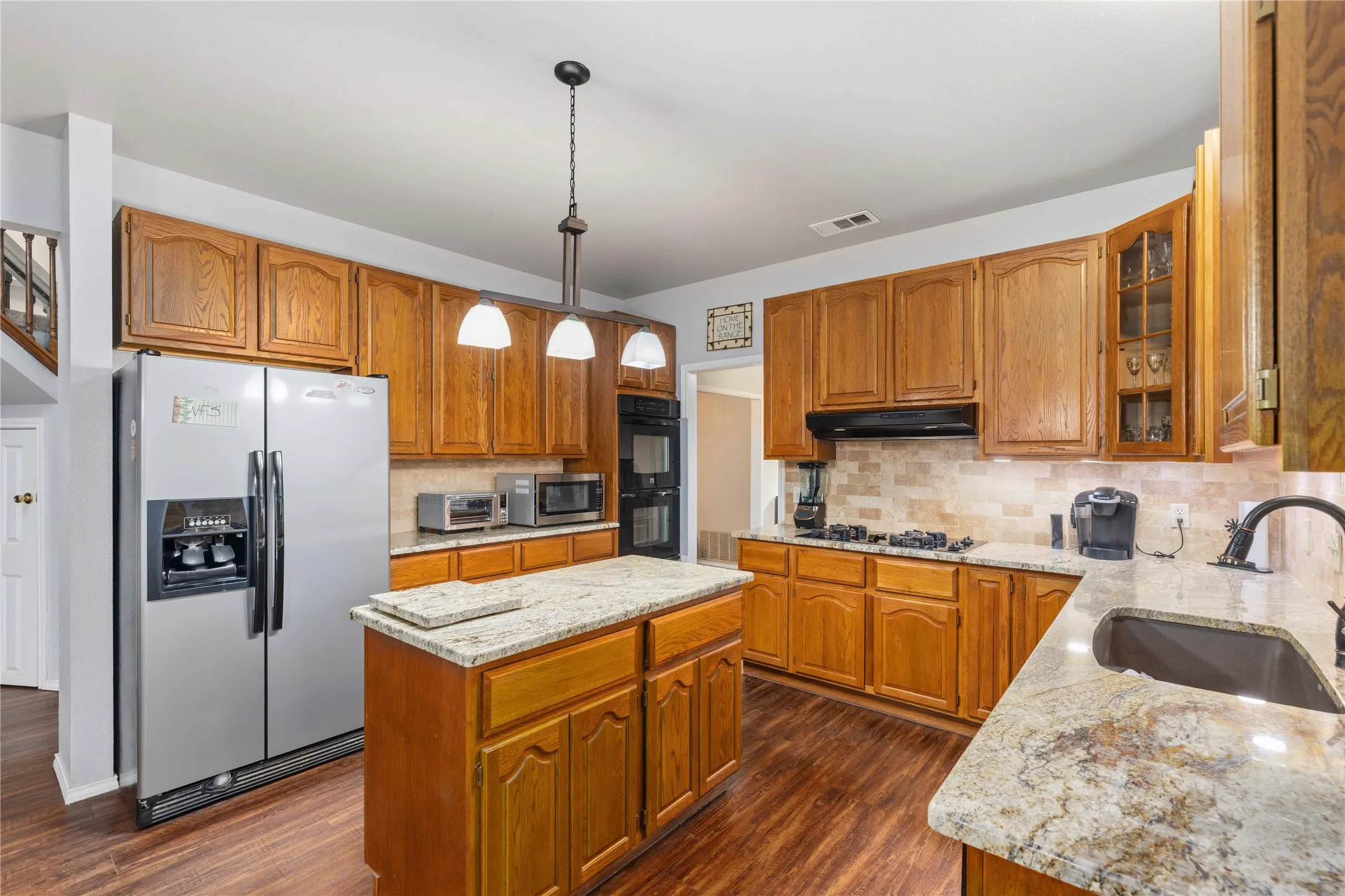 Farm For Sale in Coleman County , 5567 FM 2633, Santa Anna, Texas 76878, 4 Bedroom, 3 Bathroom, 4 Garage spaces, 2,611 Sqft, built in 1996, mls#21332572, Real Estate Agent in Santa Anna, Homes For Sale in Coleman county, Homes For Sale in Santa Anna, Realtor in Santa Anna Texas, Real Estate Brokerage Independent Realty Texas, Luminita Cordes Realtor