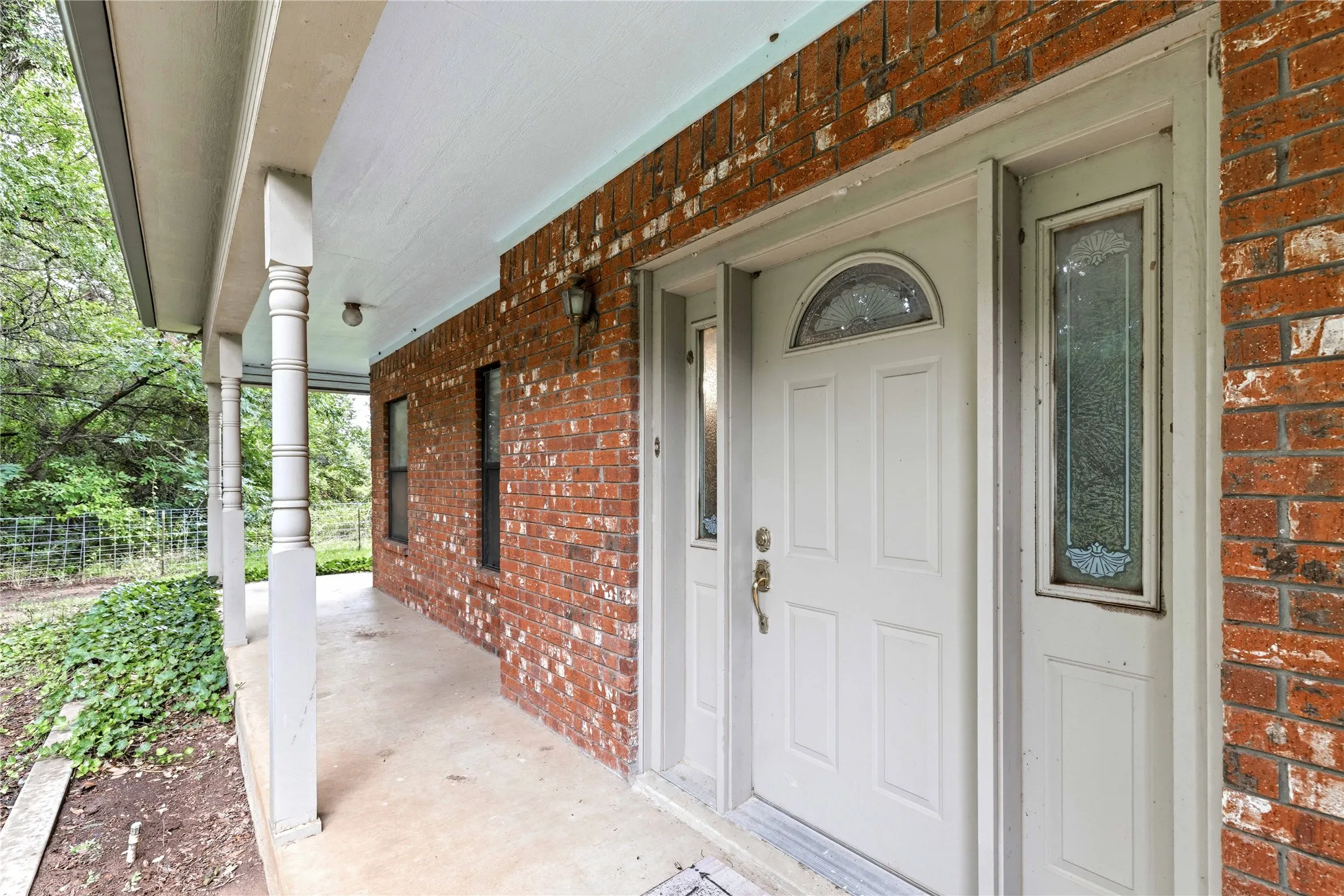 Farm For Sale in Coleman County , 5567 FM 2633, Santa Anna, Texas 76878, 4 Bedroom, 3 Bathroom, 4 Garage spaces, 2,611 Sqft, built in 1996, mls#21332572, Real Estate Agent in Santa Anna, Homes For Sale in Coleman county, Homes For Sale in Santa Anna, Realtor in Santa Anna Texas, Real Estate Brokerage Independent Realty Texas, Luminita Cordes Realtor