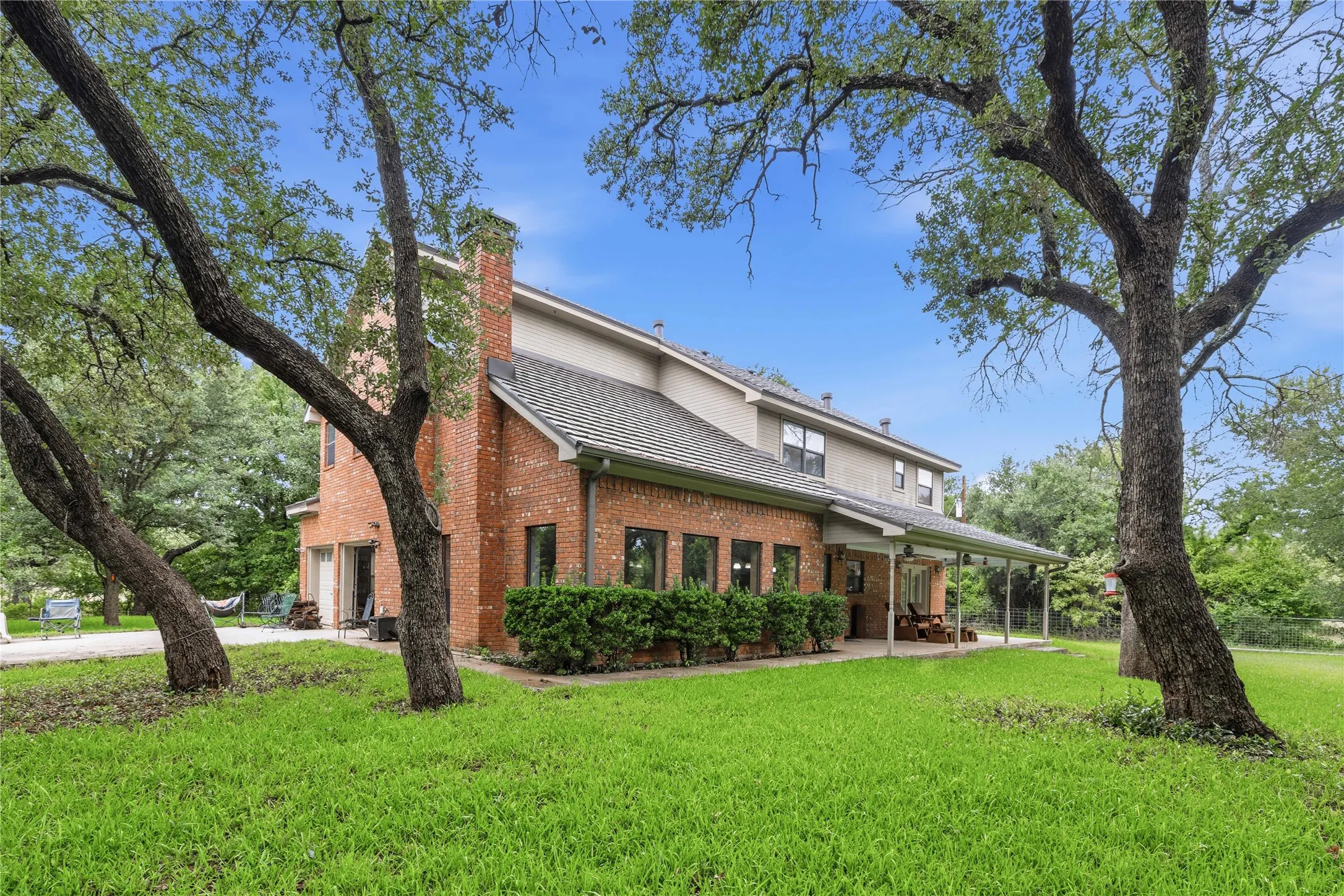 Farm For Sale in Coleman County , 5567 FM 2633, Santa Anna, Texas 76878, 4 Bedroom, 3 Bathroom, 4 Garage spaces, 2,611 Sqft, built in 1996, mls#21332572, Real Estate Agent in Santa Anna, Homes For Sale in Coleman county, Homes For Sale in Santa Anna, Realtor in Santa Anna Texas, Real Estate Brokerage Independent Realty Texas, Luminita Cordes Realtor