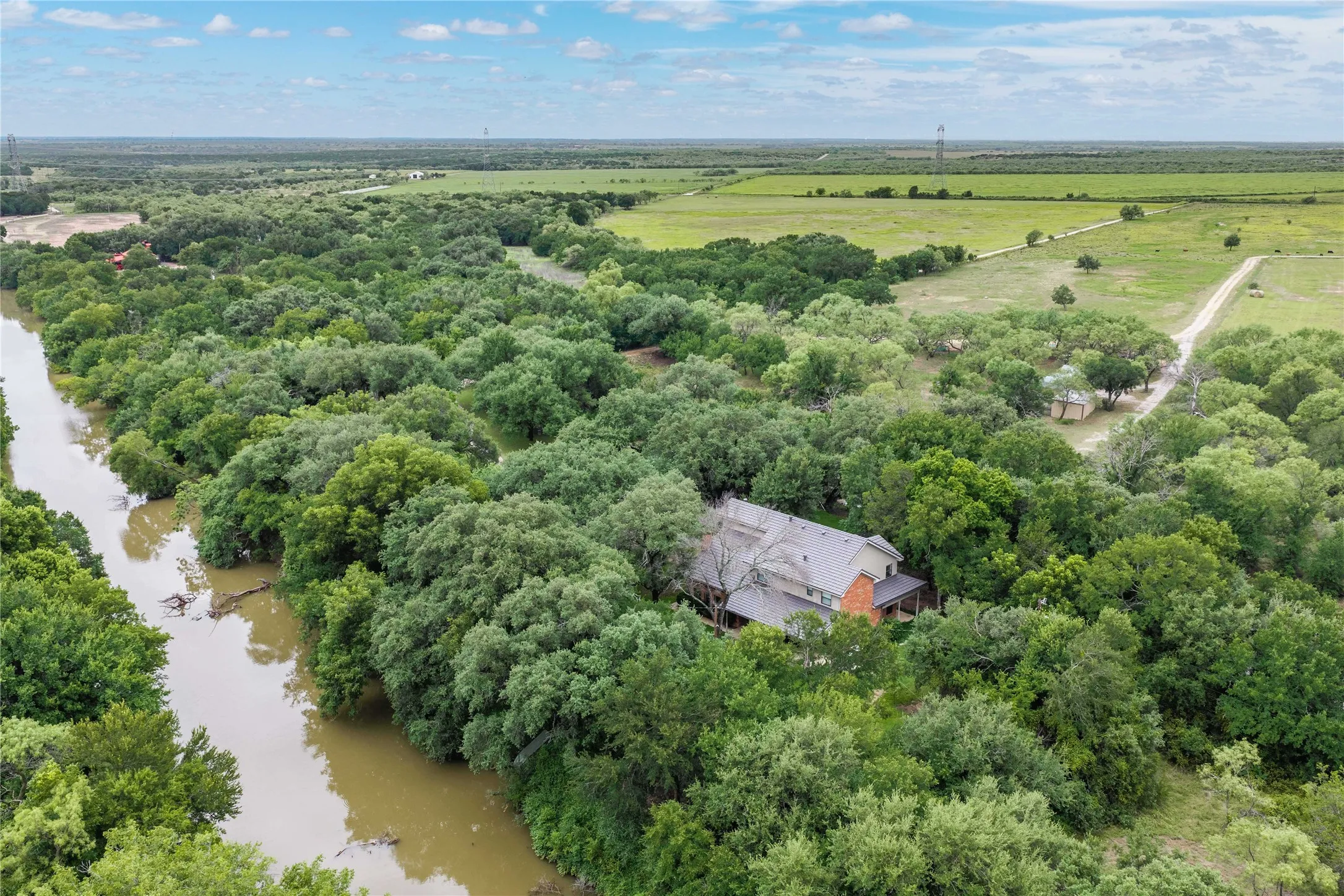 Farm For Sale in Coleman County , 5567 FM 2633, Santa Anna, Texas 76878, 4 Bedroom, 3 Bathroom, 4 Garage spaces, 2,611 Sqft, built in 1996, mls#21332572, Real Estate Agent in Santa Anna, Homes For Sale in Coleman county, Homes For Sale in Santa Anna, Realtor in Santa Anna Texas, Real Estate Brokerage Independent Realty Texas, Luminita Cordes Realtor