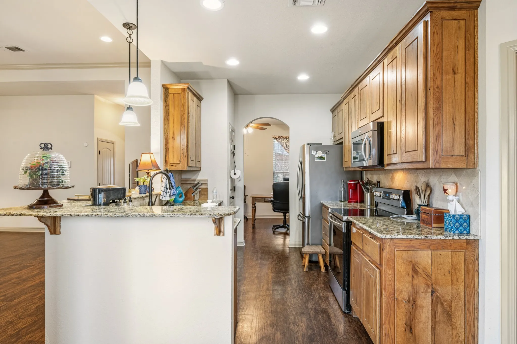 Looking from Dining area into kitchen.
