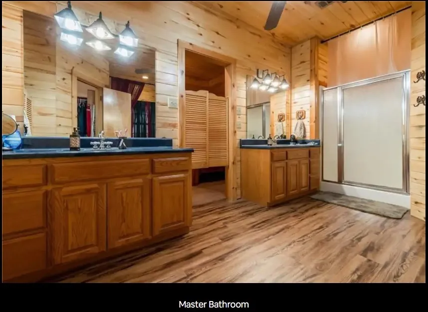 Single Family Residence For Rent in Hunt County , 9856 Cherokee Trail, Quinlan, Texas 75474, 4 Bedroom, 2 Bathroom, 2 Garage spaces, 1,835 Sqft, built in 2002, mls#21336059, Real Estate Agent in Quinlan, Homes For Rent in Hunt county, Homes For Rent in Quinlan, Realtor in Quinlan Texas, Real Estate Brokerage Independent Realty Texas, Luminita Cordes Realtor