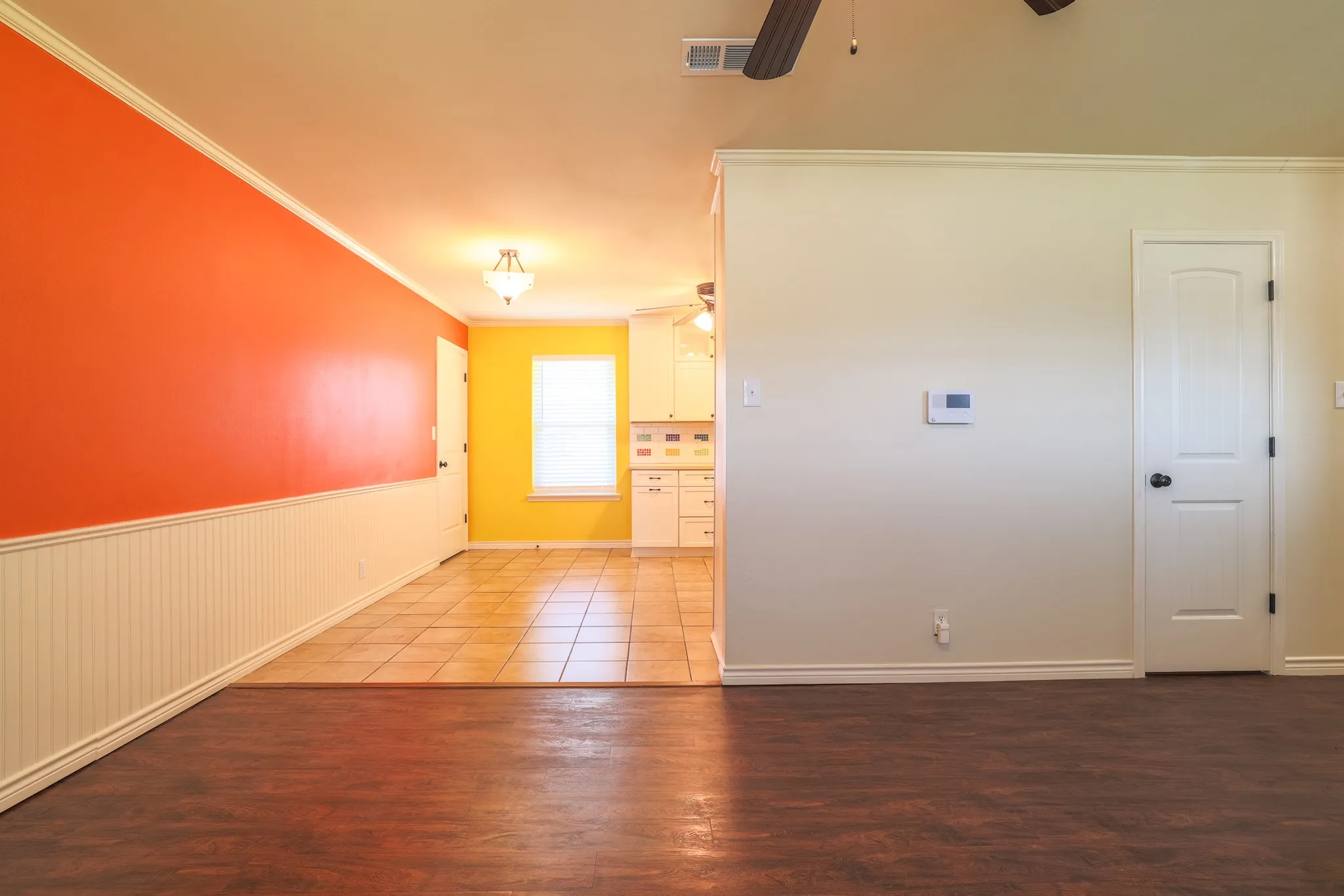 Single Family Residence For Sale in Denton County , 4 Cole Circle, Krum, Texas 76249, 3 Bedroom, 2 Bathroom, 1 Garage spaces, 1,186 Sqft, built in 1983, mls#21336110, Real Estate Agent in Krum, Homes For Sale in Denton county, Homes For Sale in Krum, Realtor in Krum Texas, Real Estate Brokerage Independent Realty Texas, Luminita Cordes Realtor