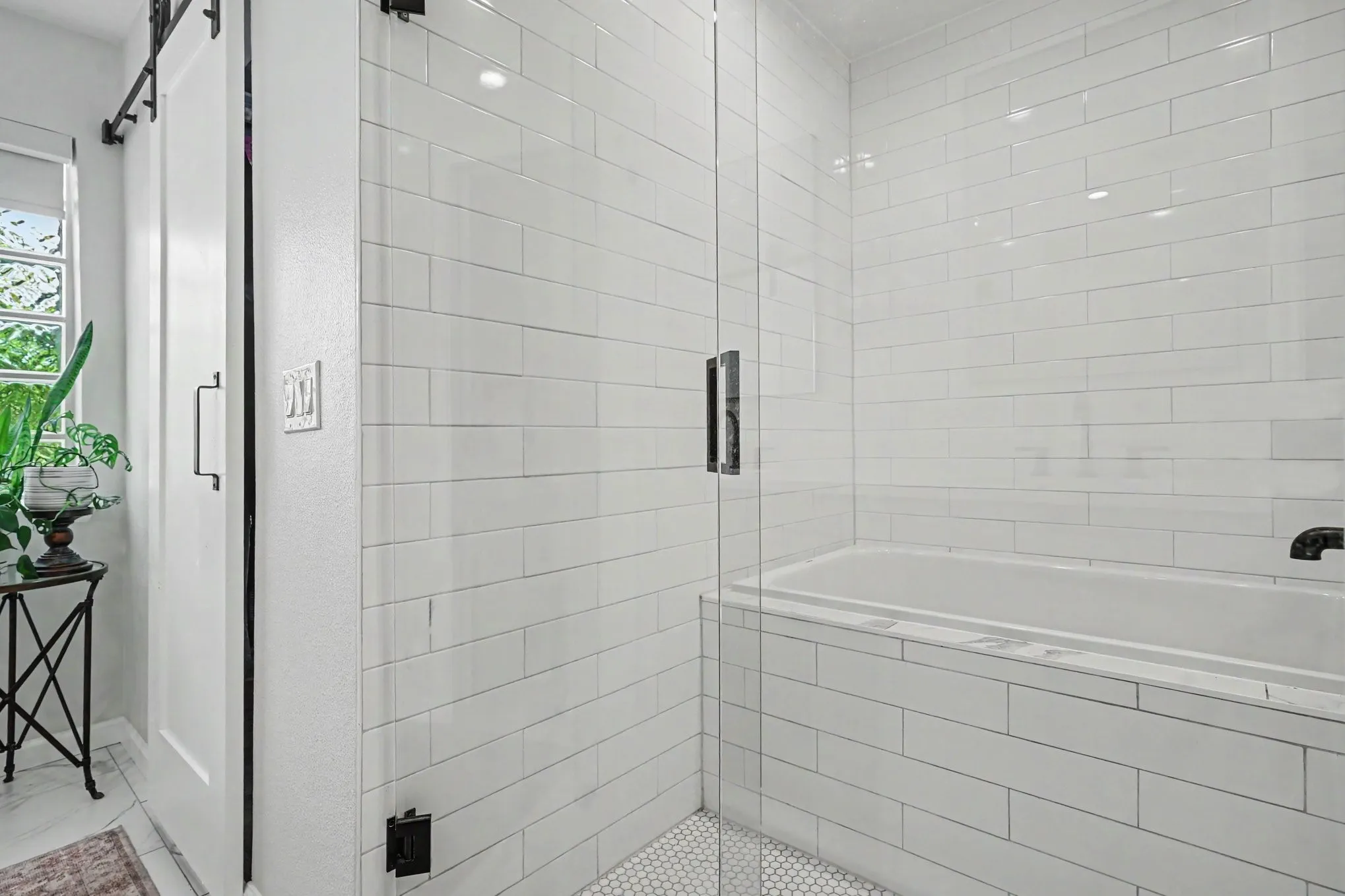 Fabulous Tub and Shower Area