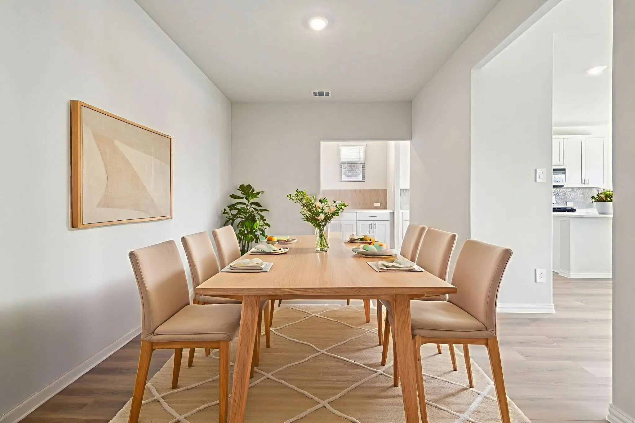  Photo is not of the actual home, but is an inspirational photo of builder’s model home and may depict options, furnishings, and/or decorator features that are not included.
