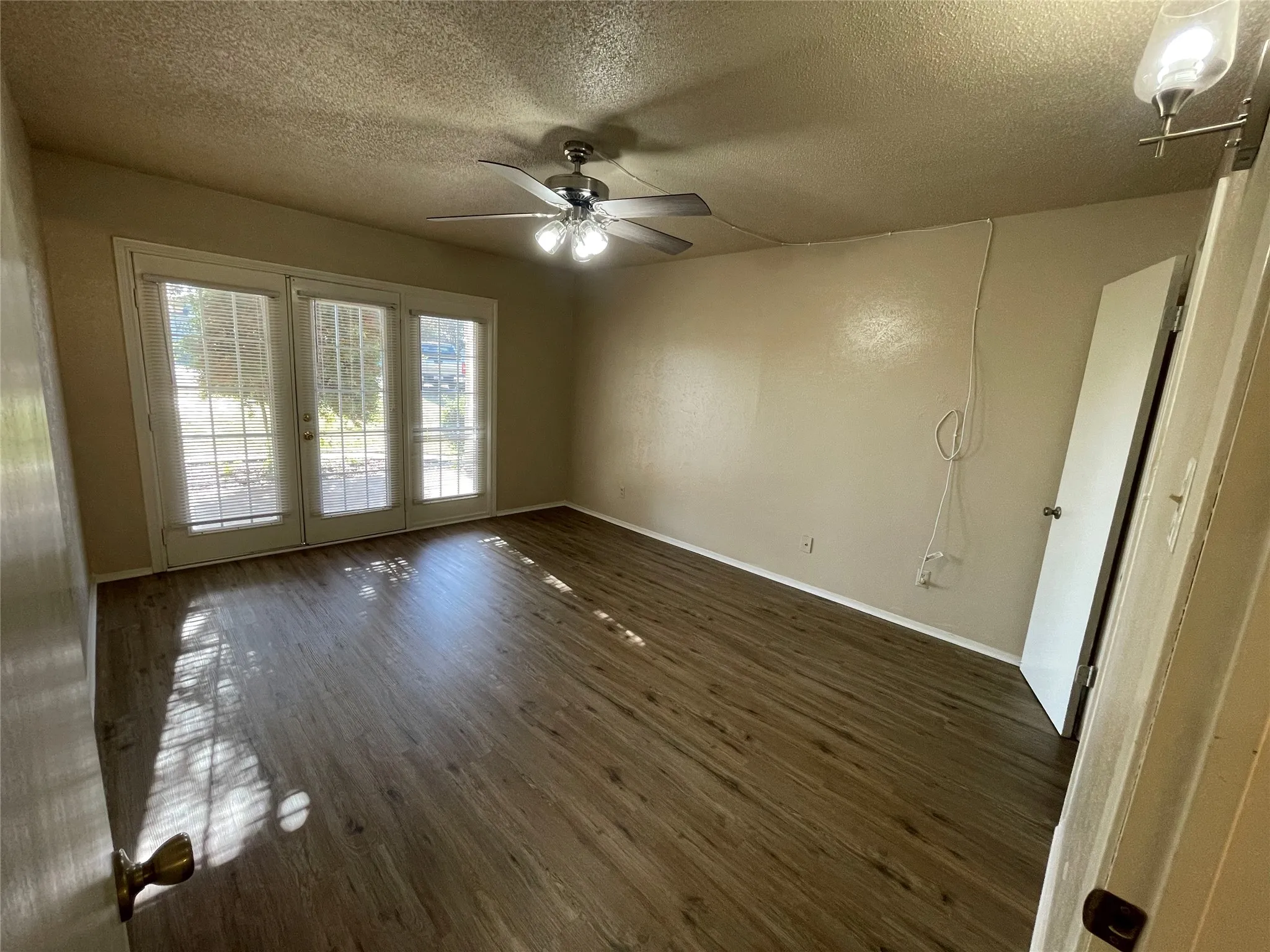Condominium For Sale in Wise County , 61 Runaway Bay Drive 102A, Runaway Bay, Texas 76426, 1 Bedroom, 1 Bathroom, Garage spaces, 625 Sqft, built in 1968, mls#21336132, Real Estate Agent in Runaway Bay, Homes For Sale in Wise county, Homes For Sale in Runaway Bay, Realtor in Runaway Bay Texas, Real Estate Brokerage Independent Realty Texas, Luminita Cordes Realtor