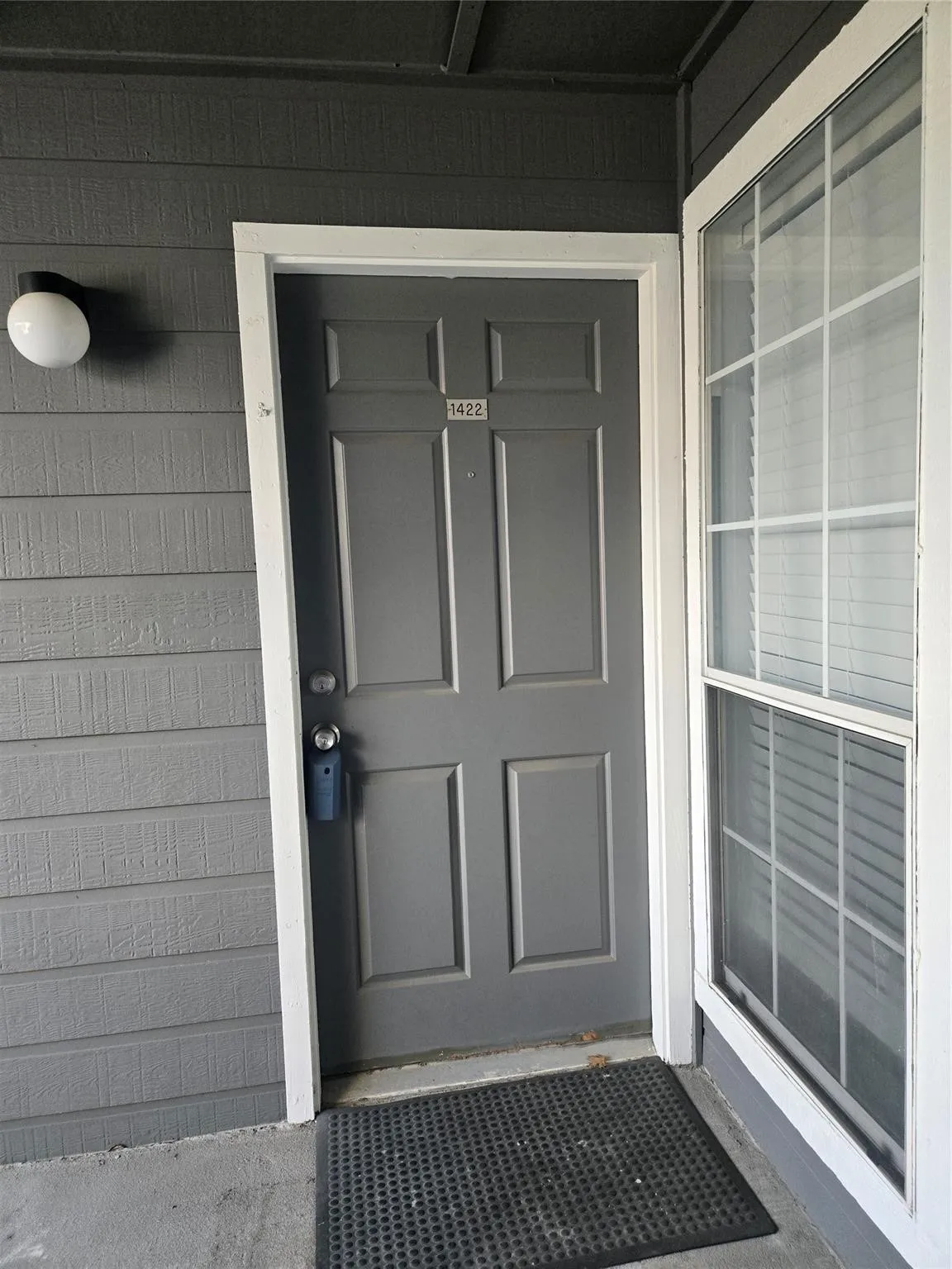 Condominium For Sale in Collin County , 18333 Roehampton Drive 1422, Dallas, Texas 75252, 2 Bedroom, 1 Bathroom, Garage spaces, 737 Sqft, built in 1985, mls#21330062, Real Estate Agent in Dallas, Homes For Sale in Collin county, Homes For Sale in Dallas, Realtor in Dallas Texas, Real Estate Brokerage Independent Realty Texas, Luminita Cordes Realtor