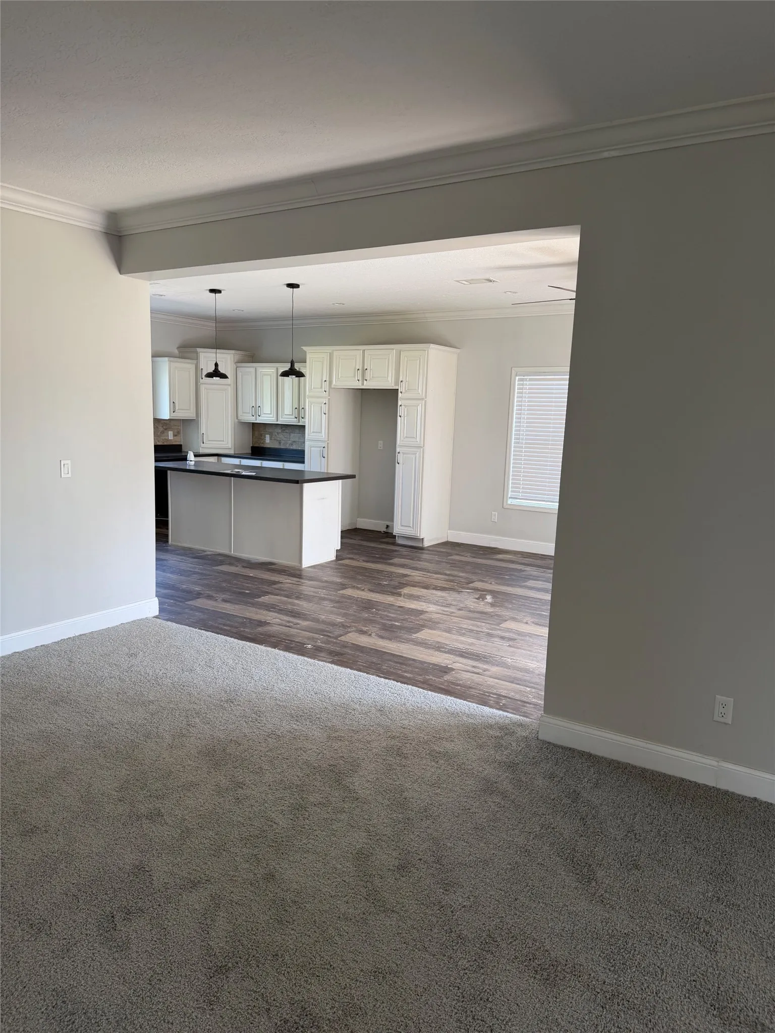 Mobile Home For Sale in Henderson County , 6873 CR 3700, Athens, Texas 75752, 3 Bedroom, 2 Bathroom, Garage spaces, 2,615 Sqft, built in 2022, mls#21336121, Real Estate Agent in Athens, Homes For Sale in Henderson county, Homes For Sale in Athens, Realtor in Athens Texas, Real Estate Brokerage Independent Realty Texas, Luminita Cordes Realtor