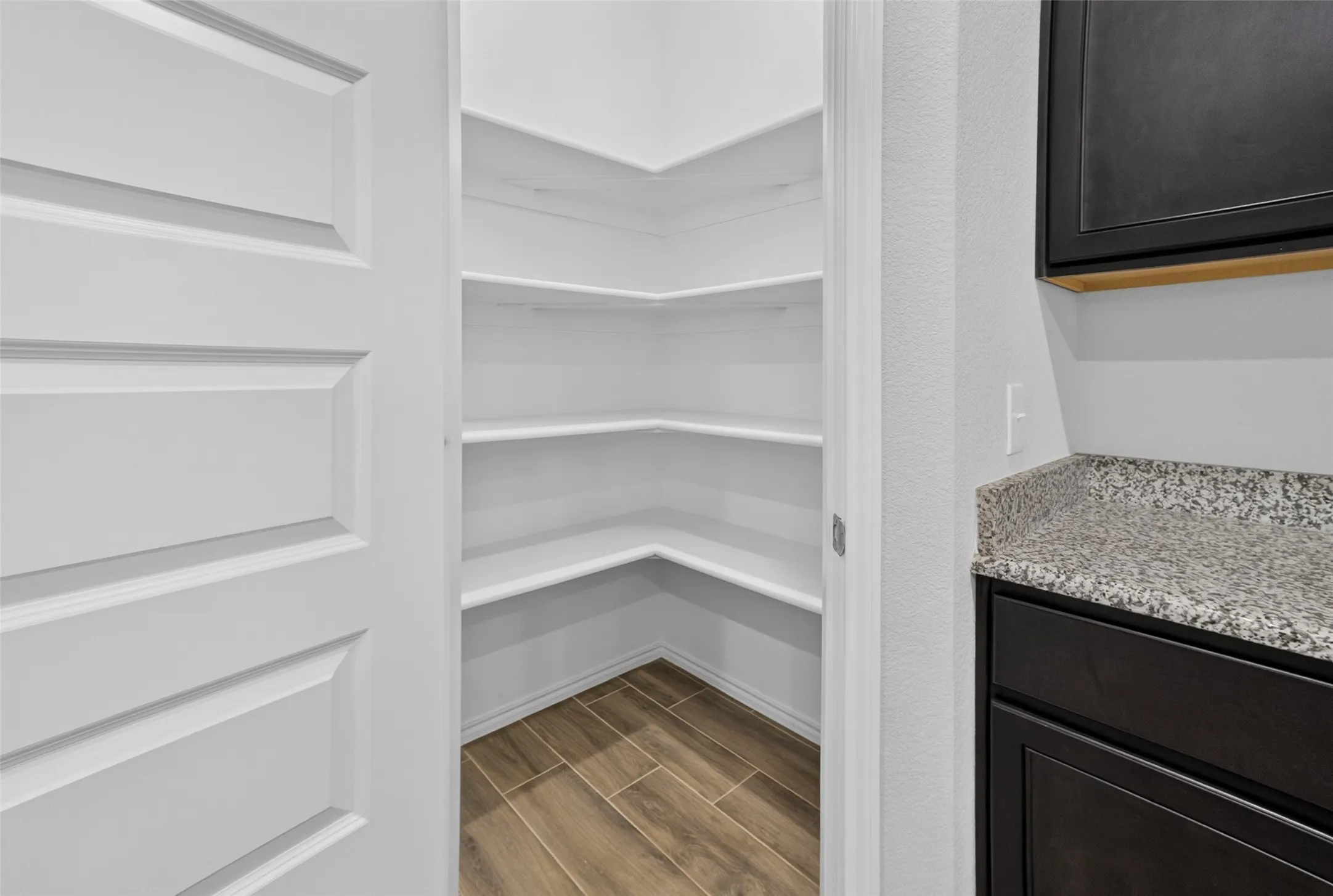 Single Family Residence For Sale in Tarrant County , 2800 Brittlebush Drive, Fort Worth, Texas 76108, 5 Bedroom, 3 Bathroom, 2 Garage spaces, 2,509 Sqft, built in 2022, mls#21336155, Real Estate Agent in Fort Worth, Homes For Sale in Tarrant county, Homes For Sale in Fort Worth, Realtor in Fort Worth Texas, Real Estate Brokerage Independent Realty Texas, Luminita Cordes Realtor