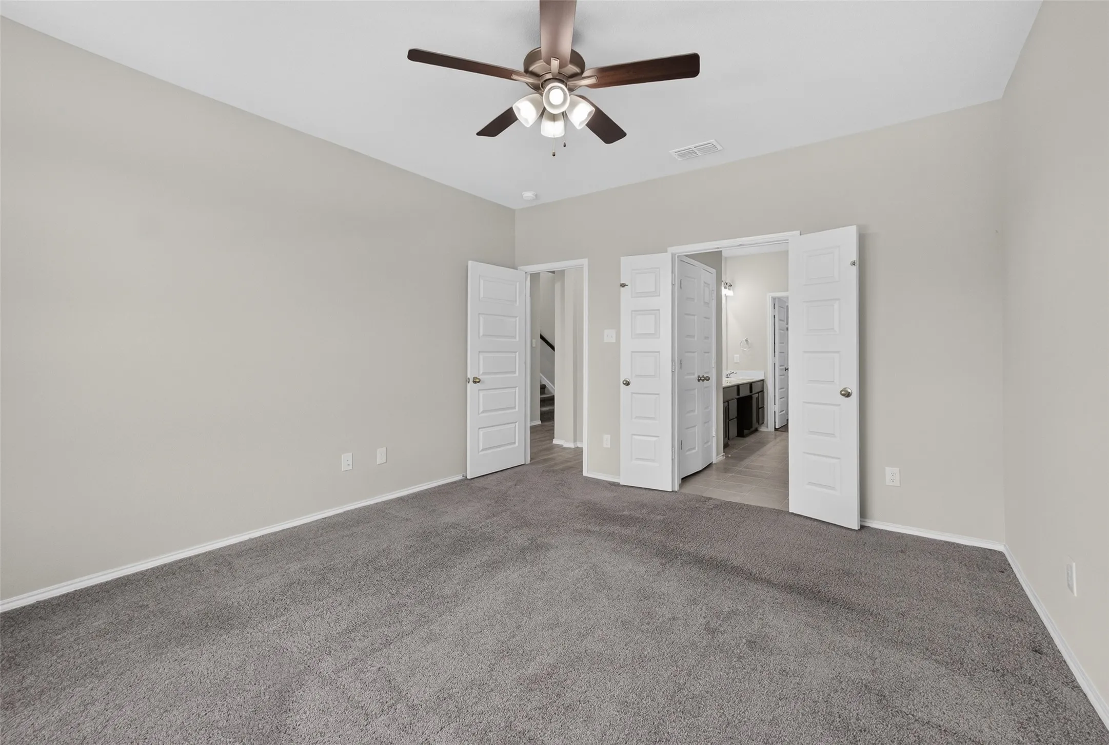 Single Family Residence For Sale in Tarrant County , 2800 Brittlebush Drive, Fort Worth, Texas 76108, 5 Bedroom, 3 Bathroom, 2 Garage spaces, 2,509 Sqft, built in 2022, mls#21336155, Real Estate Agent in Fort Worth, Homes For Sale in Tarrant county, Homes For Sale in Fort Worth, Realtor in Fort Worth Texas, Real Estate Brokerage Independent Realty Texas, Luminita Cordes Realtor