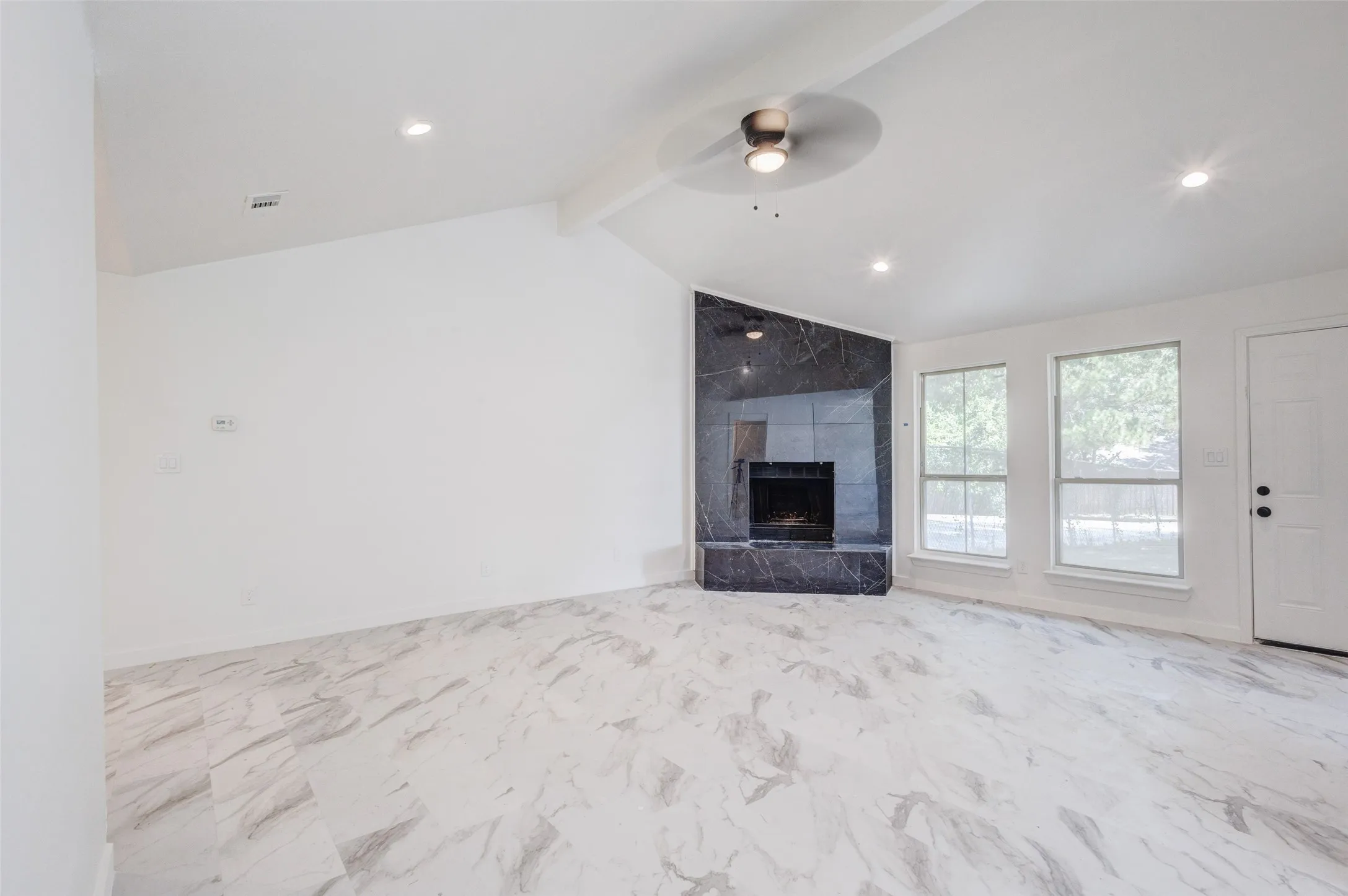 Single Family Residence For Sale in Dallas County , 2437 Trenton Circle, Mesquite, Texas 75150, 3 Bedroom, 2 Bathroom, 2 Garage spaces, 1,536 Sqft, built in 1984, mls#21318116, Real Estate Agent in Mesquite, Homes For Sale in Dallas county, Homes For Sale in Mesquite, Realtor in Mesquite Texas, Real Estate Brokerage Independent Realty Texas, Luminita Cordes Realtor