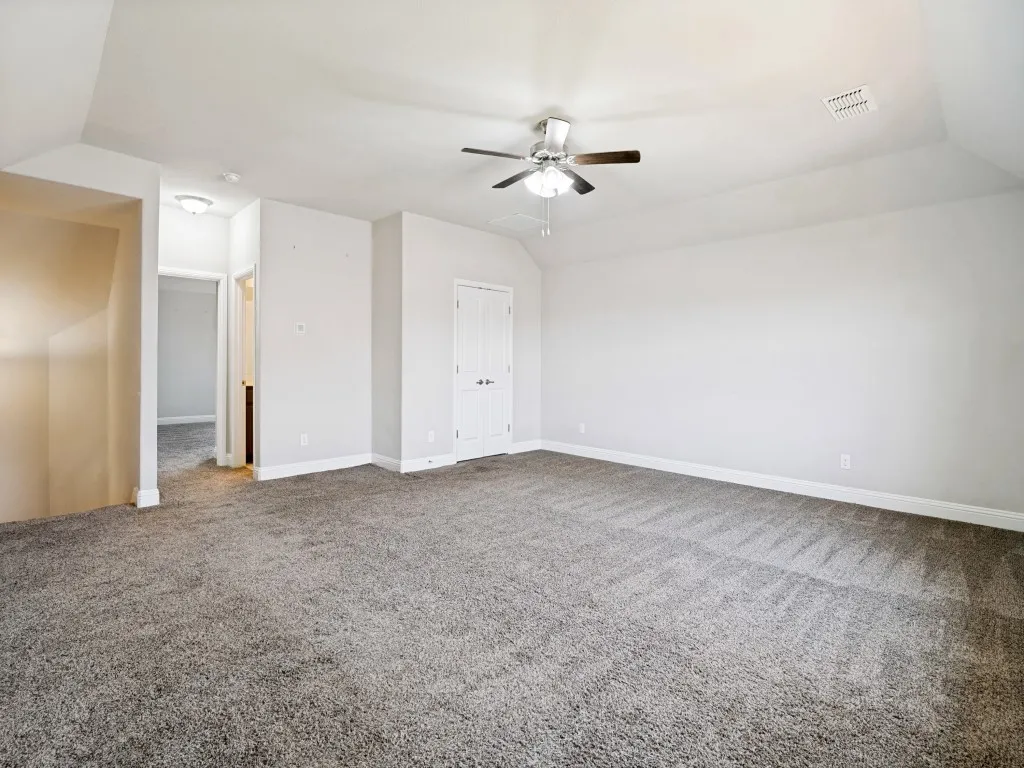 Single Family Residence For Sale in Parker County , 268 Mineral Point Drive, Aledo, Texas 76008, 4 Bedroom, 3 Bathroom, 2 Garage spaces, 2,780 Sqft, built in 2020, mls#21336104, Real Estate Agent in Aledo, Homes For Sale in Parker county, Homes For Sale in Aledo, Realtor in Aledo Texas, Real Estate Brokerage Independent Realty Texas, Luminita Cordes Realtor