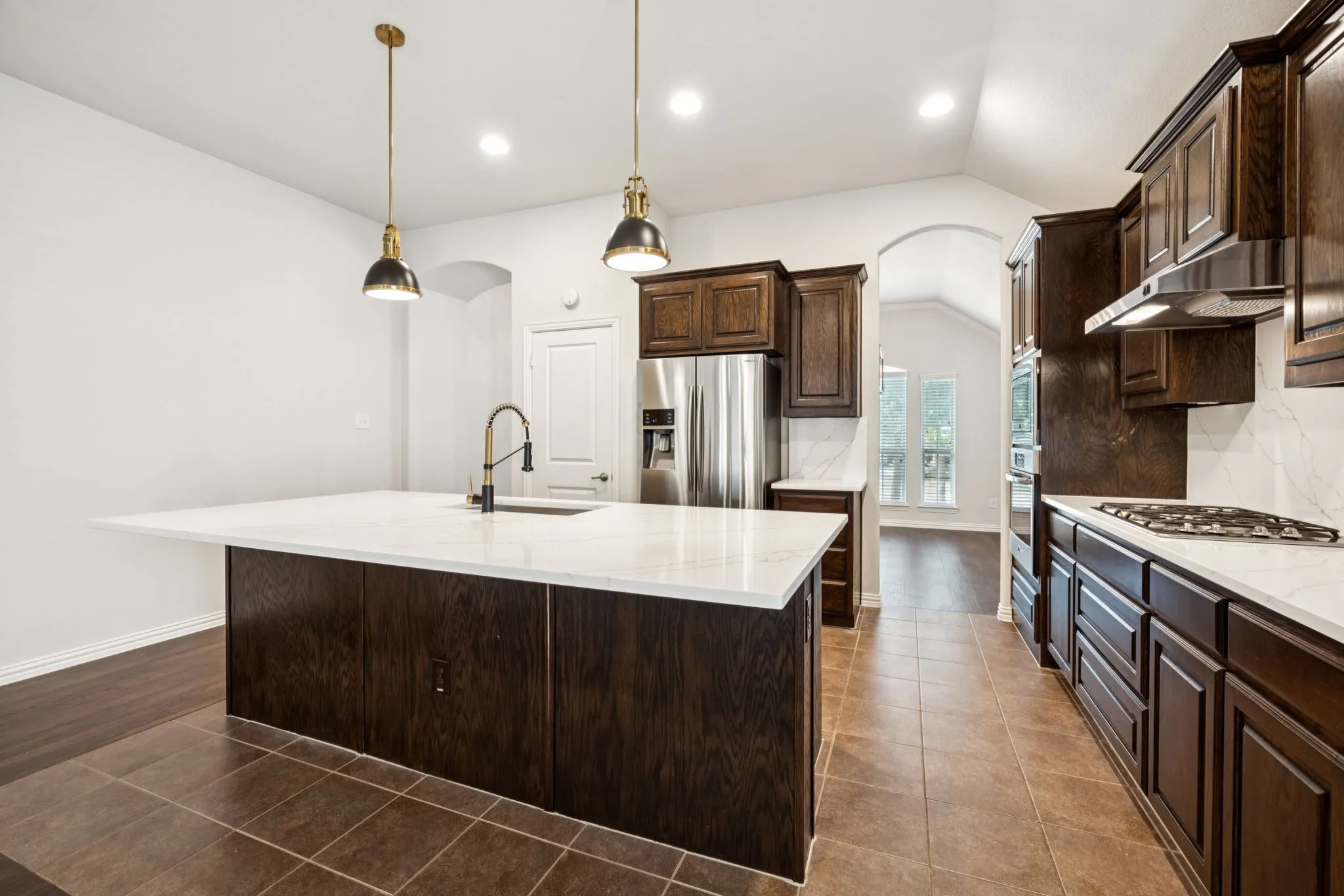 Single Family Residence For Rent in Collin County , 2317 Houston Drive, Melissa, Texas 75454, 3 Bedroom, 2 Bathroom, 2 Garage spaces, 2,013 Sqft, built in 2017, mls#21334209, Real Estate Agent in Melissa, Homes For Rent in Collin county, Homes For Rent in Melissa, Realtor in Melissa Texas, Real Estate Brokerage Independent Realty Texas, Luminita Cordes Realtor