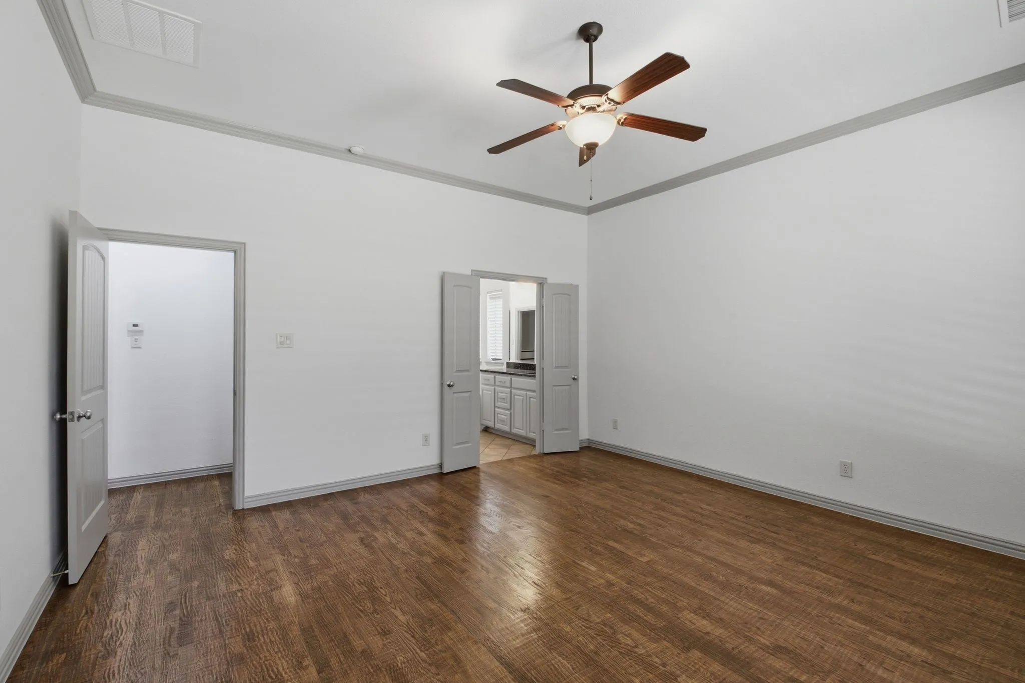 Single Family Residence For Rent in Collin County , 11907 Bamberg Lane, Frisco, Texas 75035, 5 Bedroom, 4 Bathroom, 3 Garage spaces, 4,105 Sqft, built in 2007, mls#21336171, Real Estate Agent in Frisco, Homes For Rent in Collin county, Homes For Rent in Frisco, Realtor in Frisco Texas, Real Estate Brokerage Independent Realty Texas, Luminita Cordes Realtor