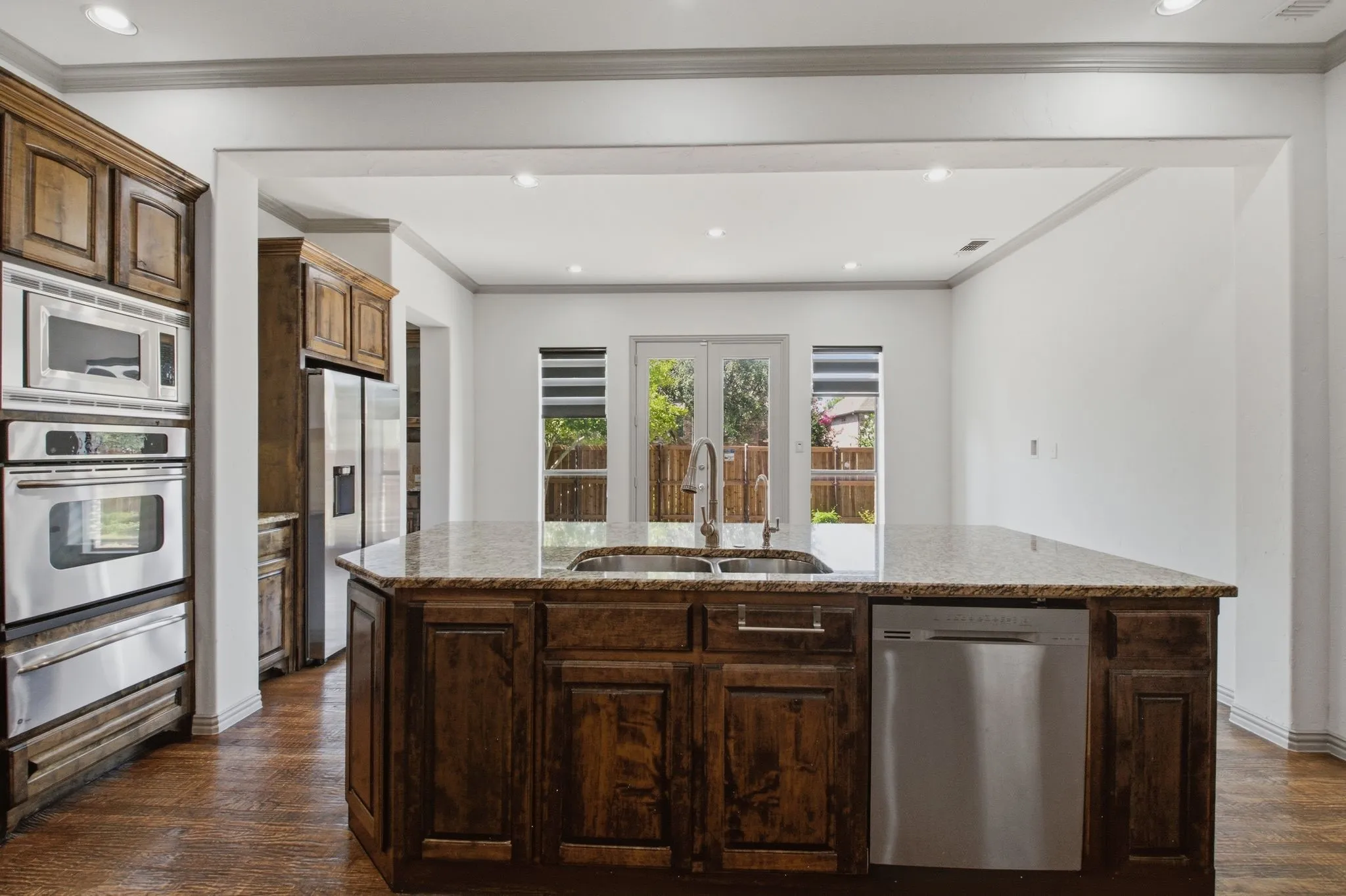 Single Family Residence For Rent in Collin County , 11907 Bamberg Lane, Frisco, Texas 75035, 5 Bedroom, 4 Bathroom, 3 Garage spaces, 4,105 Sqft, built in 2007, mls#21336171, Real Estate Agent in Frisco, Homes For Rent in Collin county, Homes For Rent in Frisco, Realtor in Frisco Texas, Real Estate Brokerage Independent Realty Texas, Luminita Cordes Realtor